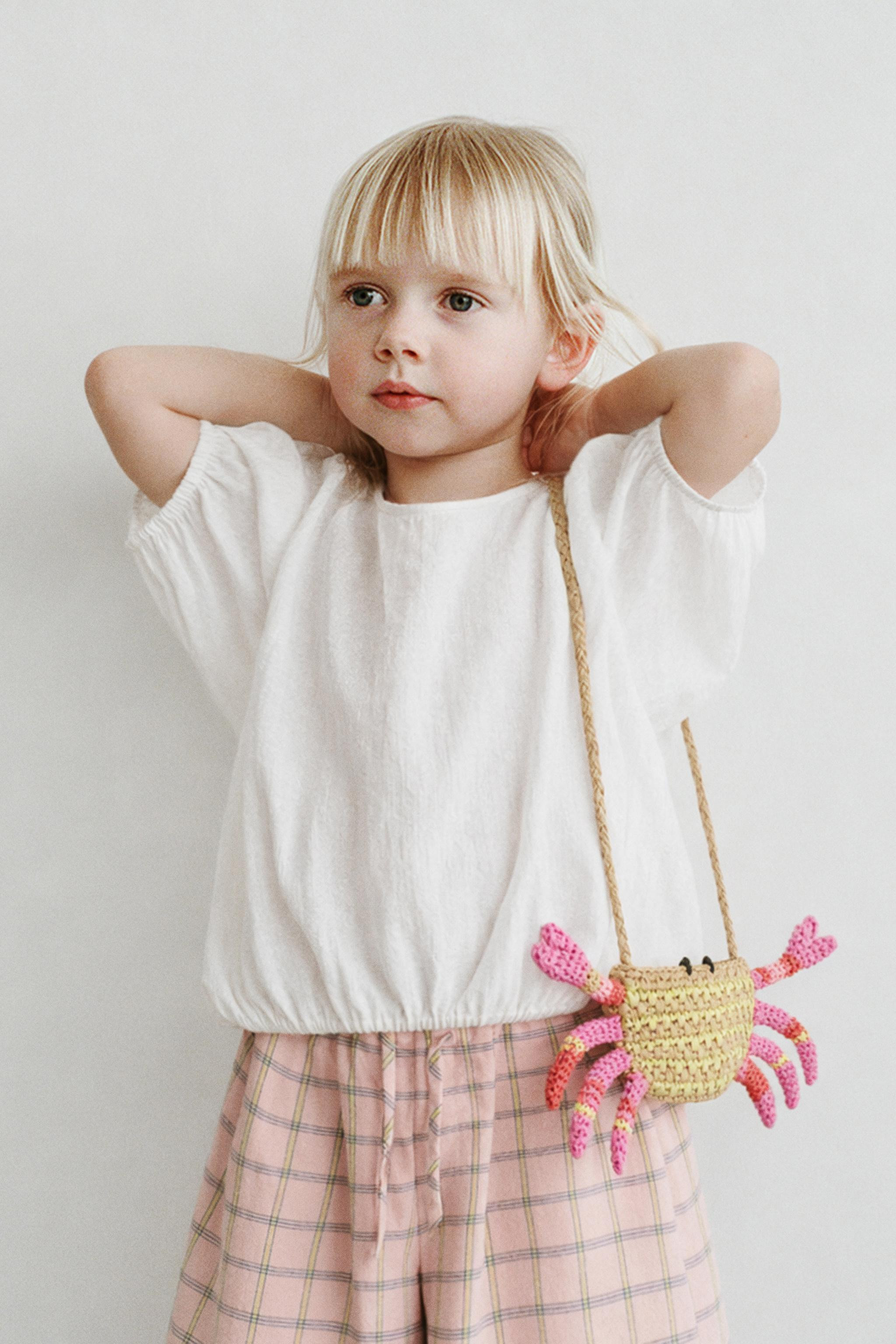 CRAB CROSSBODY BAG | Zara US