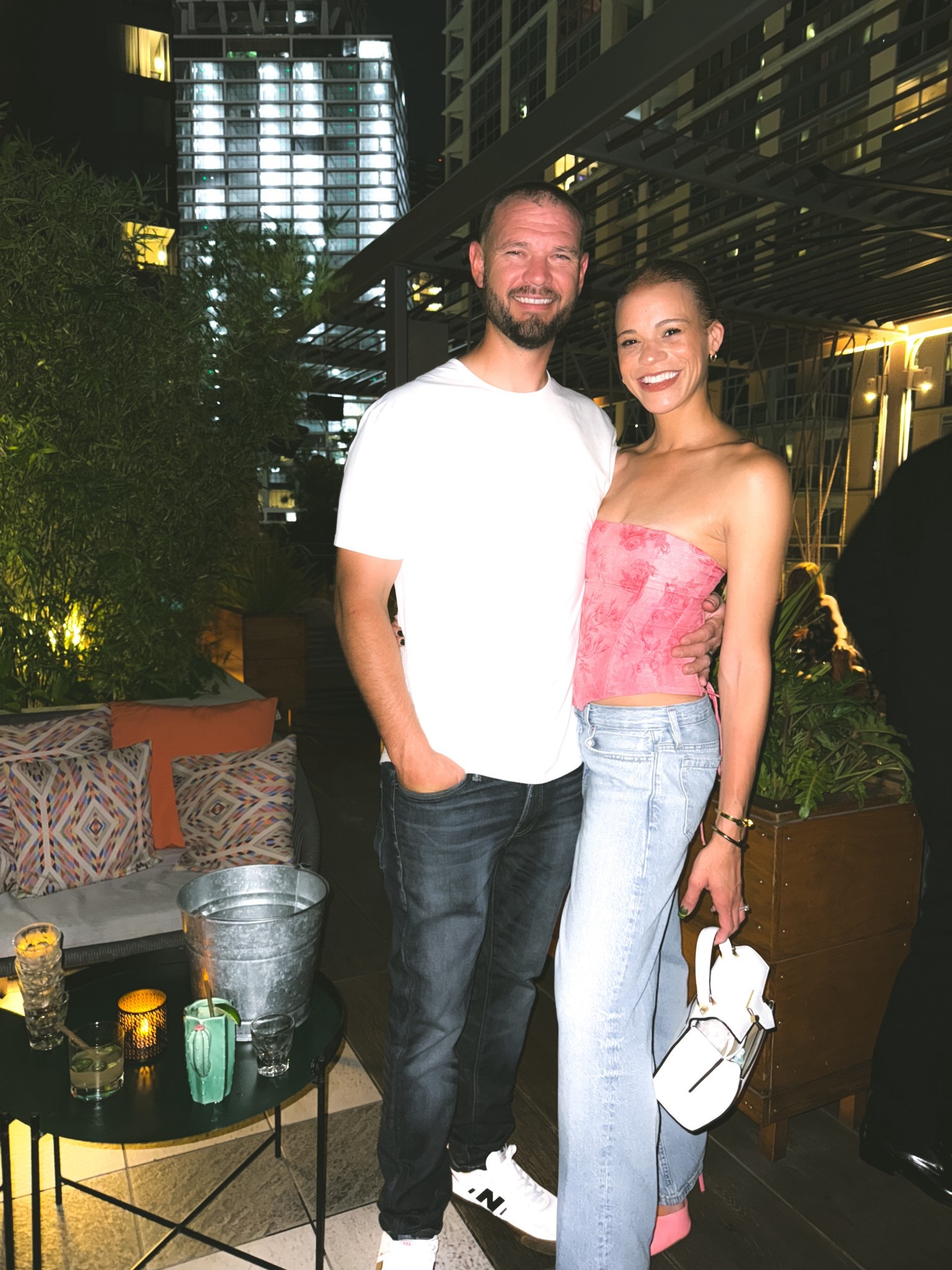 I think I’m gonna order these jeans  in like three more shades for fall time

#lowrisejean #baggyjean

#LTKFindsUnder100 #LTKStyleTip