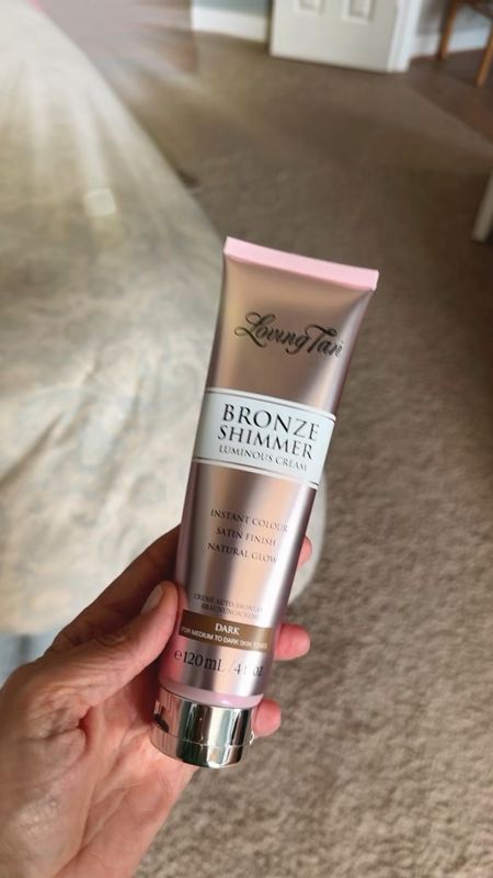 Need an instant tan?!? This is a non greasy transfer free lotion that will save you in a pinch! I use the color dark. Use code HAUTE


#LTKfindsunder50 #LTKbeauty #LTKsalealert