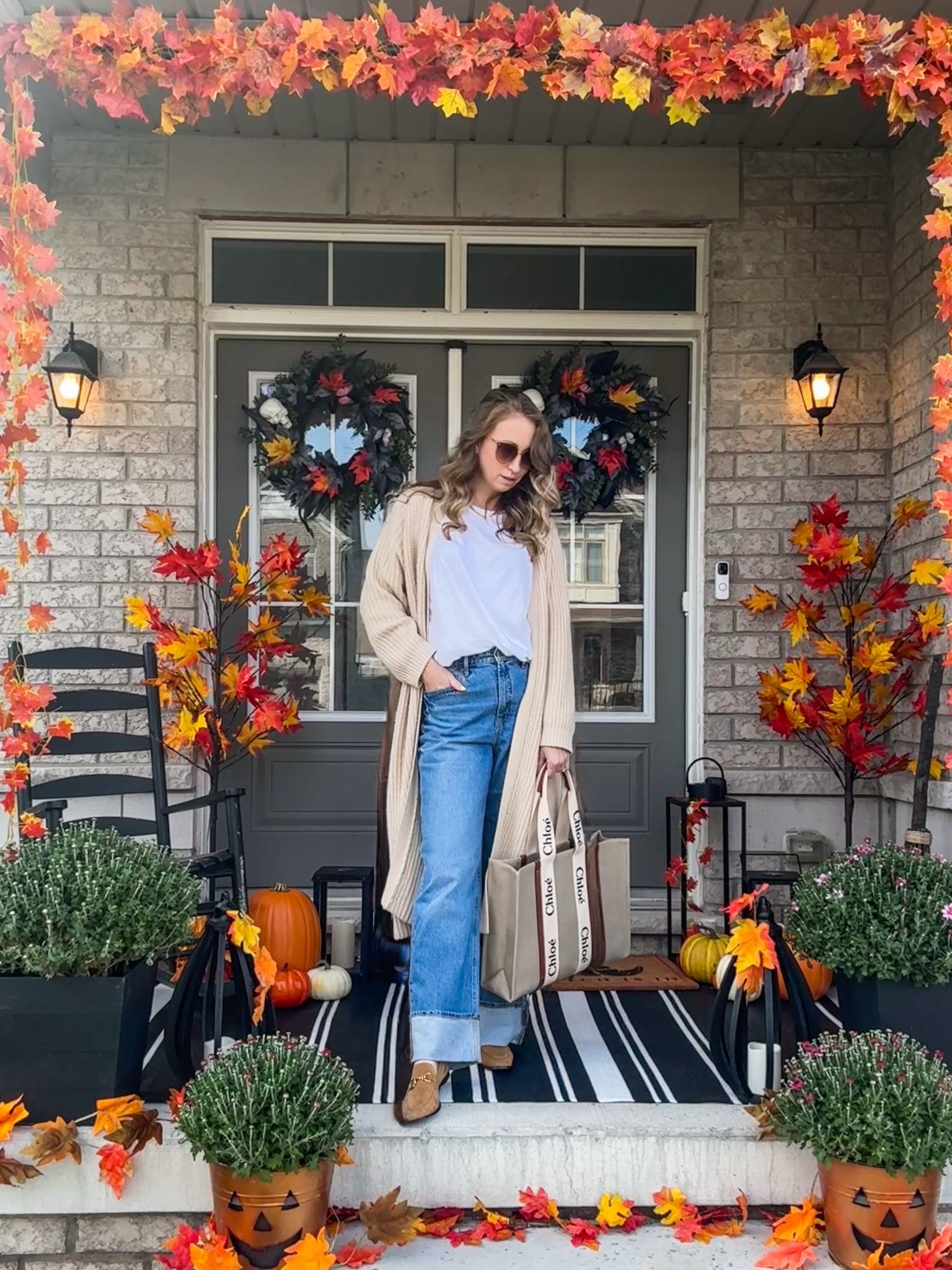 Fall Front Porch 🍂

#LTKHome #LTKSeasonal