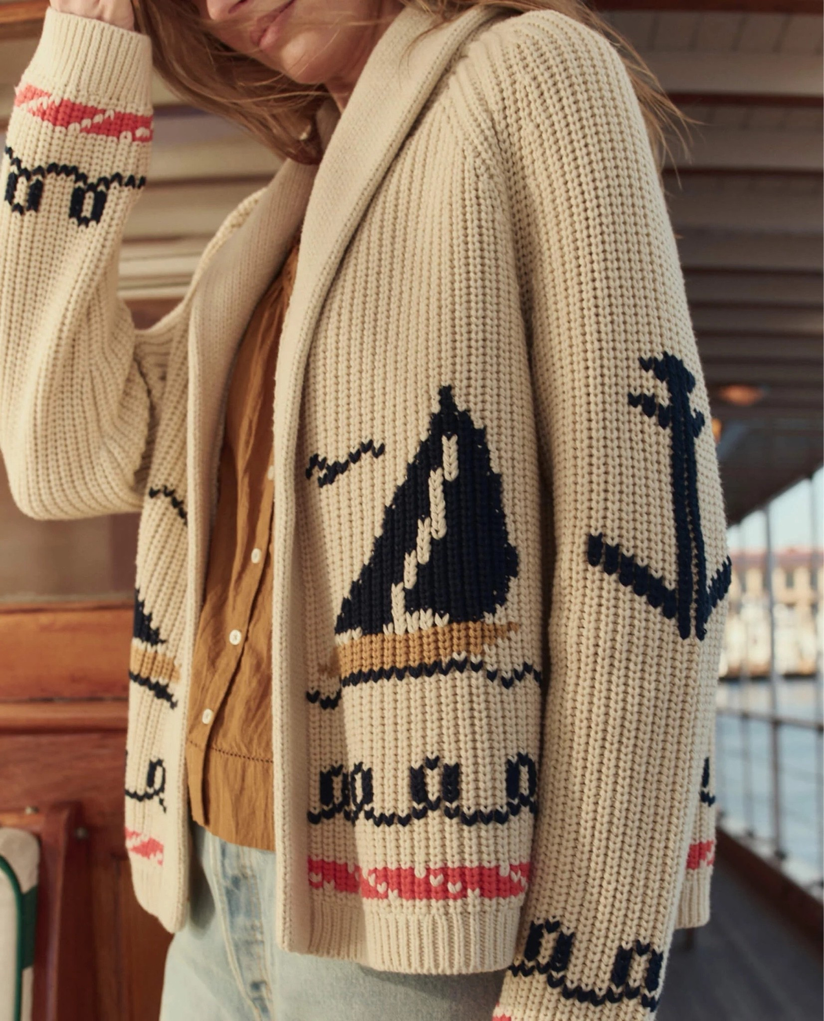 The look for less! Love this cardigan for summer ⛵️