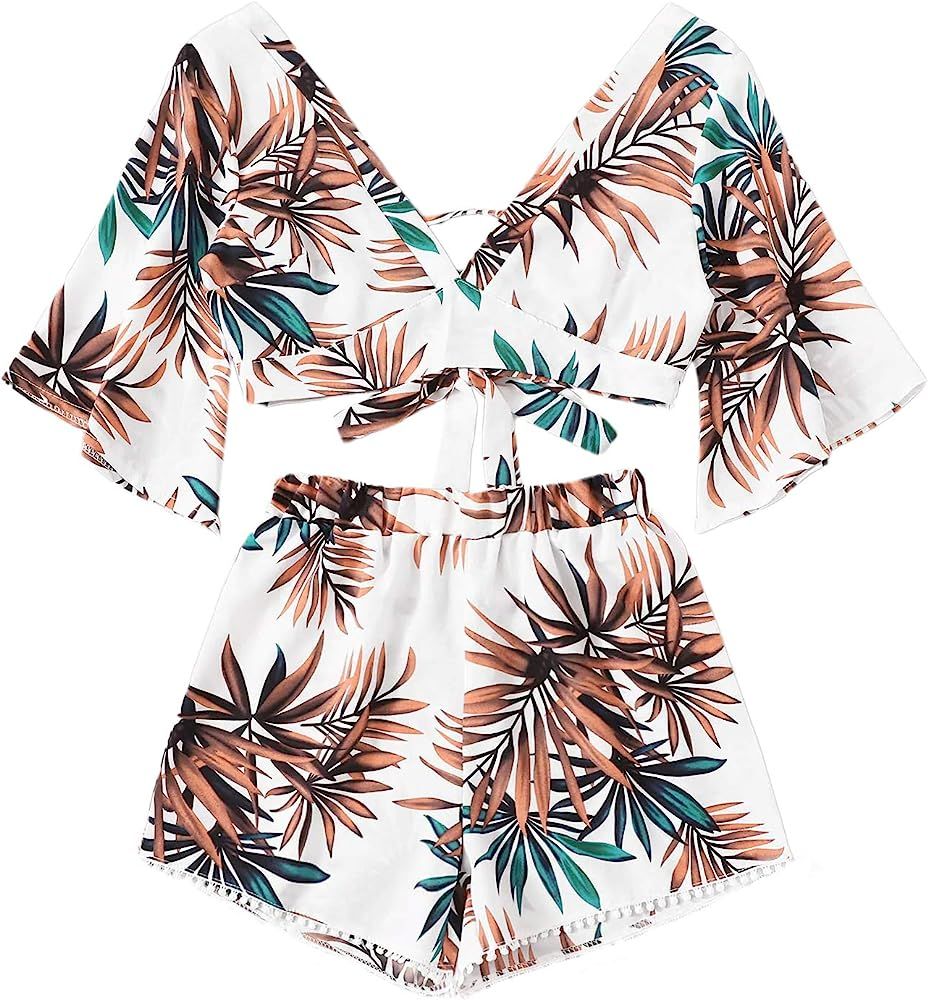 Amazon.com: SweatyRocks Women's 2 Piece Boho Butterfly Sleeve Knot Front Crop Top with Shorts Set Tr | Amazon (US)