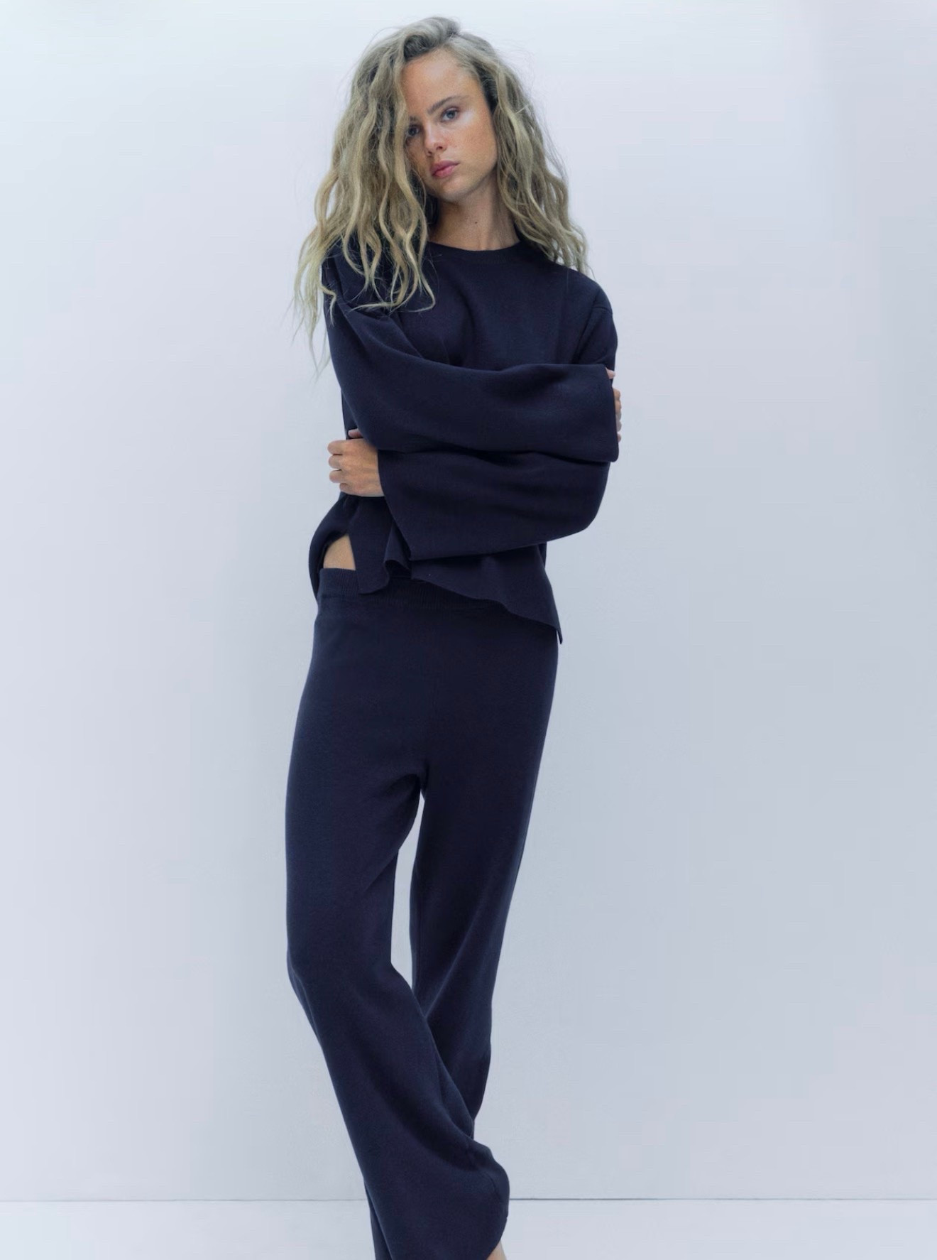 Navy sweater set I’m wearing on the plane to France

#LTKgrwm #LTKootd #LTKMidsize
