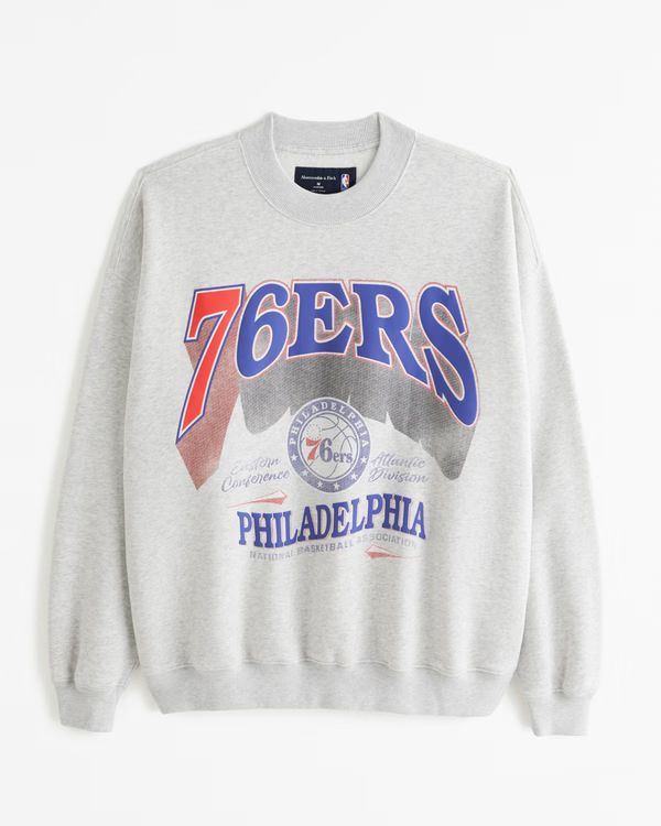 Philadelphia 76ers Graphic Crew Sweatshirt | Abercrombie & Fitch (US)
