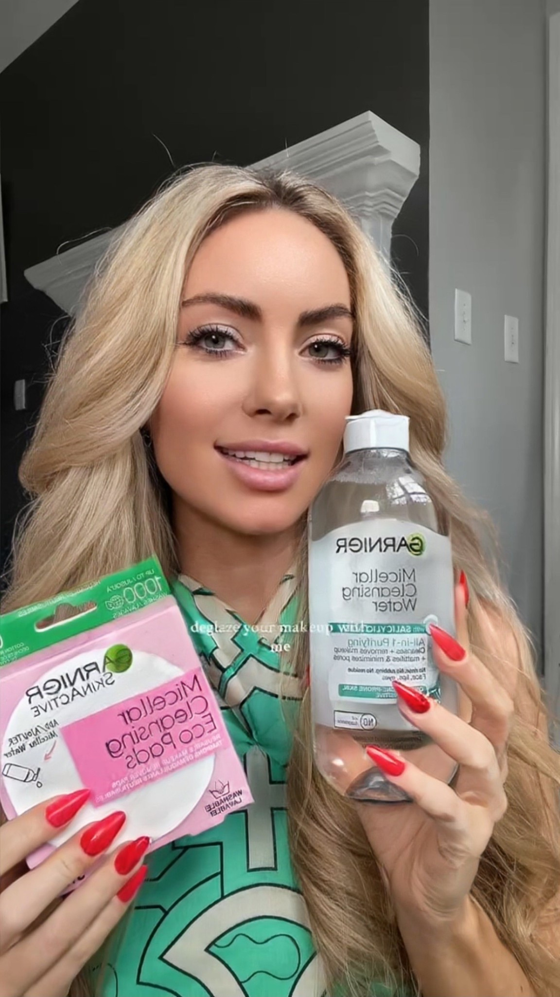 De-glaze with Garnier Micellar Water with salicylic acid 🩷🌱 

Removes oil, dirt, and makeup, revealing fresh, purified, and matte skin—without drying you out.

Garnier
#GiftedbyGarnier #DGWM #Garnier skincare 

#LTKFindsUnder50 #LTKBeauty #LTKFindsUnder100