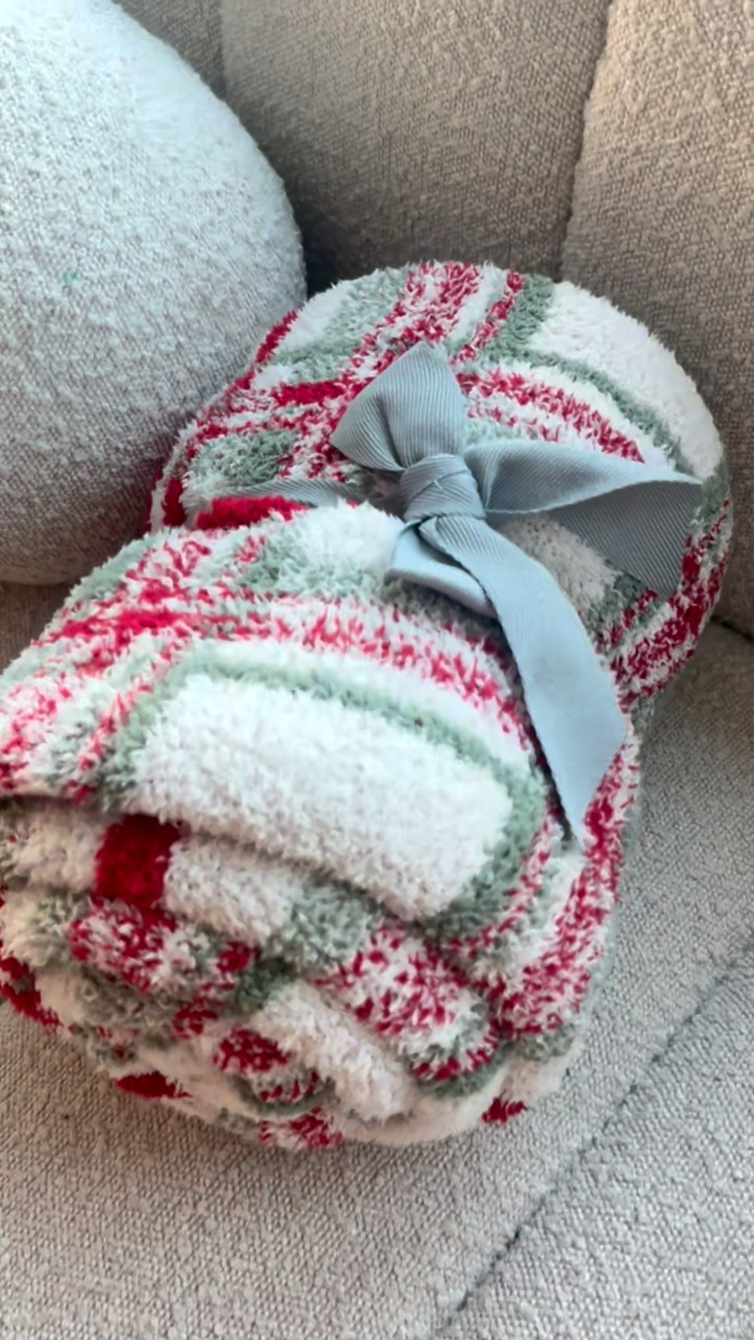 Holiday blankets under $20!

#LTKHome #LTKHoliday #LTKFindsUnder50