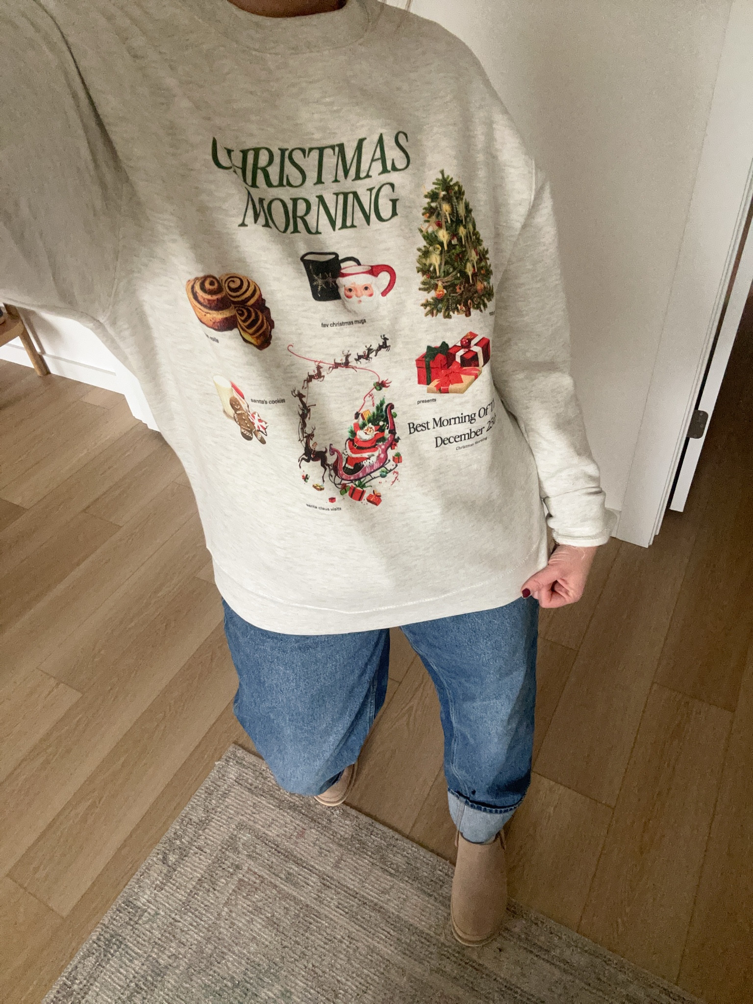 Wearing an XL in the sweatshirt, and to me the colored ones are a tad softer stretch than the gray ones! 

#LTKHoliday #LTKFindsUnder100 #LTKSeasonal
