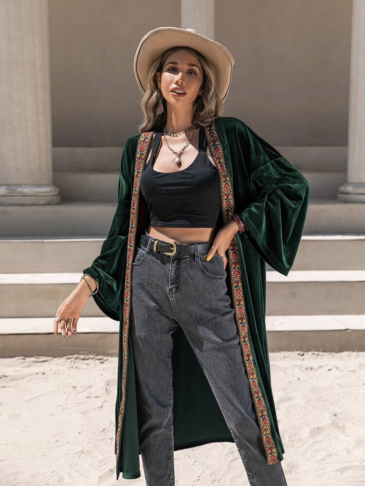 Rusttydustty Contrast Tape Batwing Sleeve Velvet Coat | SHEIN