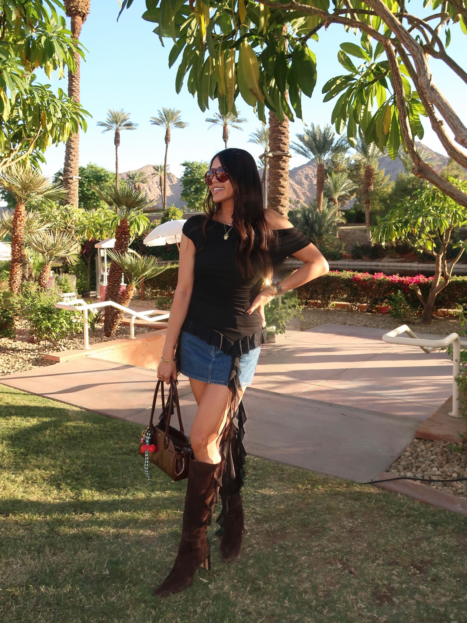 Y2K is backkkk
Top - medium
Skirt - medium
Fall boots - so comfy comes in wide calf true to size 




#LTKSaleAlert