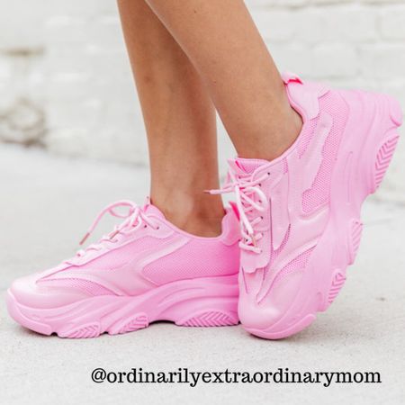 Pink tennis shoes

#LTKSpringSale #LTKshoecrush