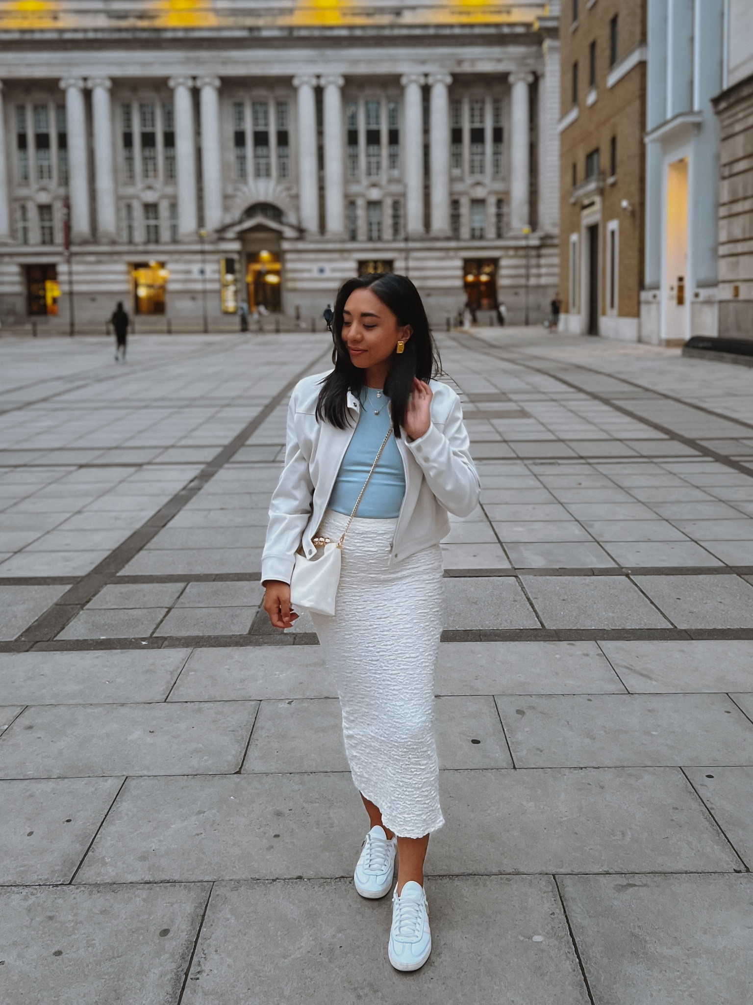 London dinner outfit

#LTKFindsUnder100 #LTKTravel #LTKStyleTip