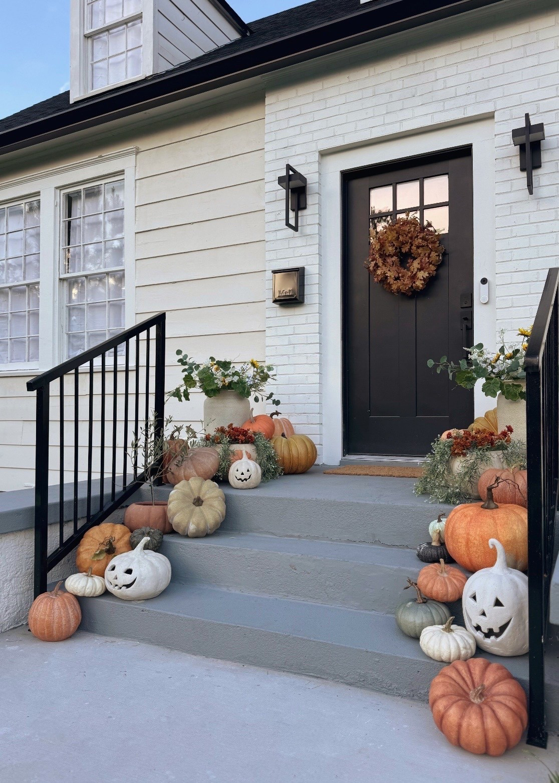 Get my fall front porch look! 

#LTKSeasonal #LTKHome #LTKFindsUnder100