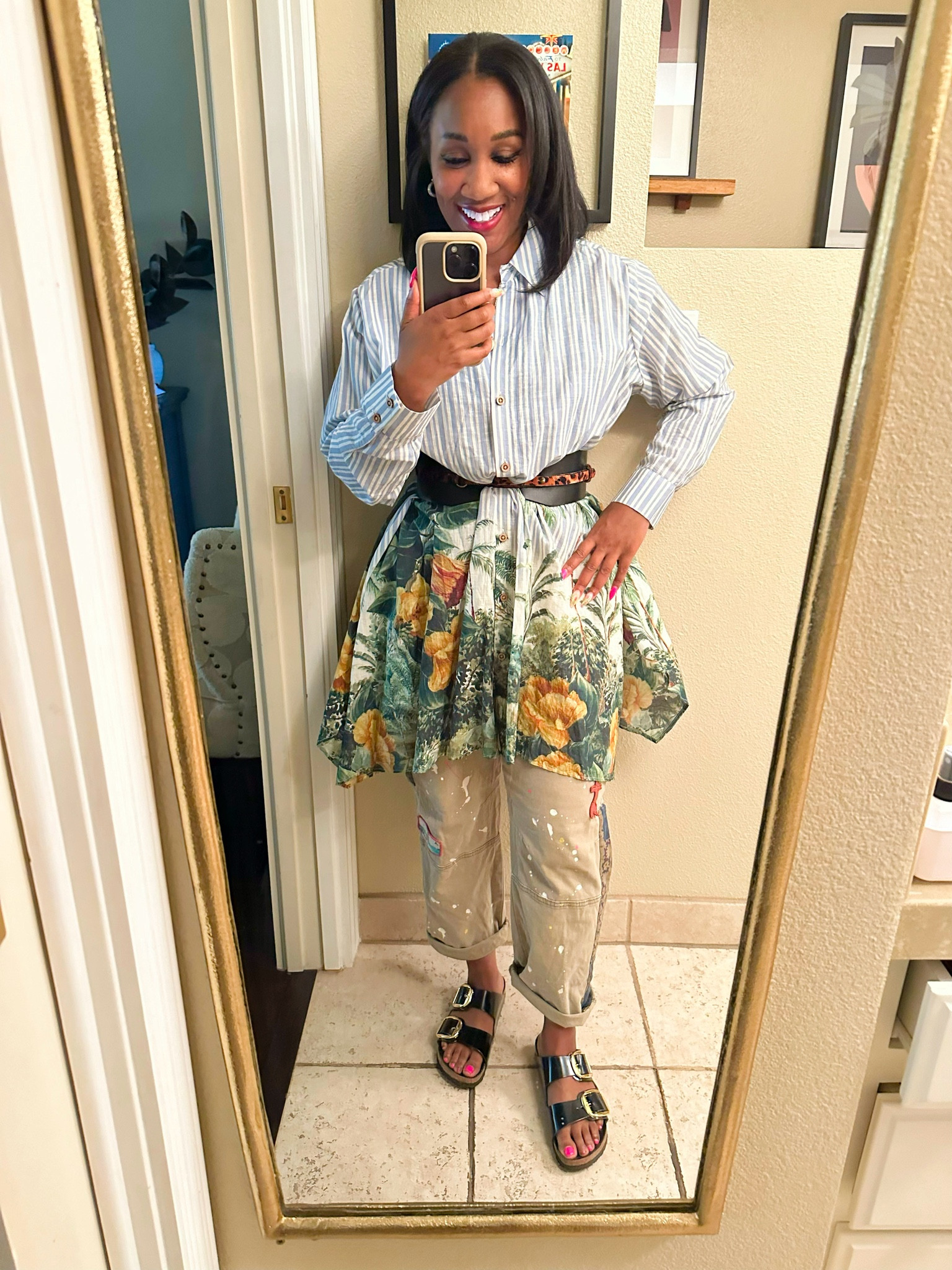 How should you dress for March in Las Vegas in the daytime?