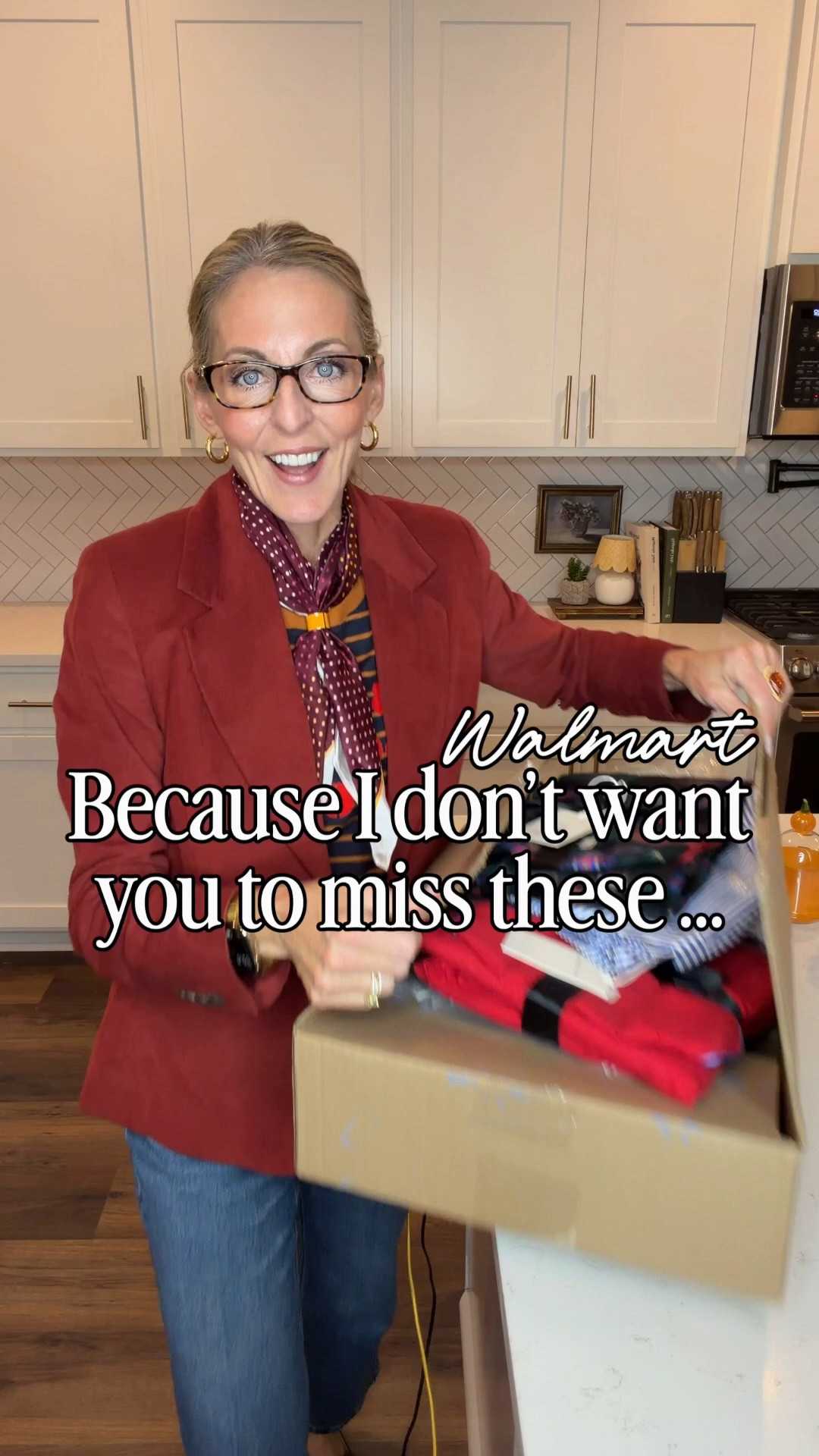 🚨 A few Walmart NEW ARRIVALS I don’t want you to miss before they start selling out! I found even more new arrivals I couldn’t fit here—comment LTK and I’ll send you all the links! 🛒

Holiday pajamas are HERE 🎄—super-soft cotton with women’s, men’s + kids’ options. Then there’s THE SHIRT I’m seeing everywhere and, of course, that adorable duck scarf. 🦆

But the STAR? This trench! 🙌 Back in the prettiest trending olive green AND now in an XXS!

#LTKNYFW #LTKootd #LTKmomlife