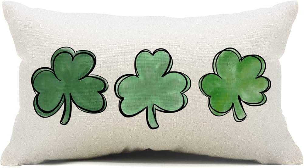 DFXSZ St Patricks Day Pillow Covers 12x20 Lucky Clover Throw Pillow Clover Cushion Case Decoratio... | Amazon (US)