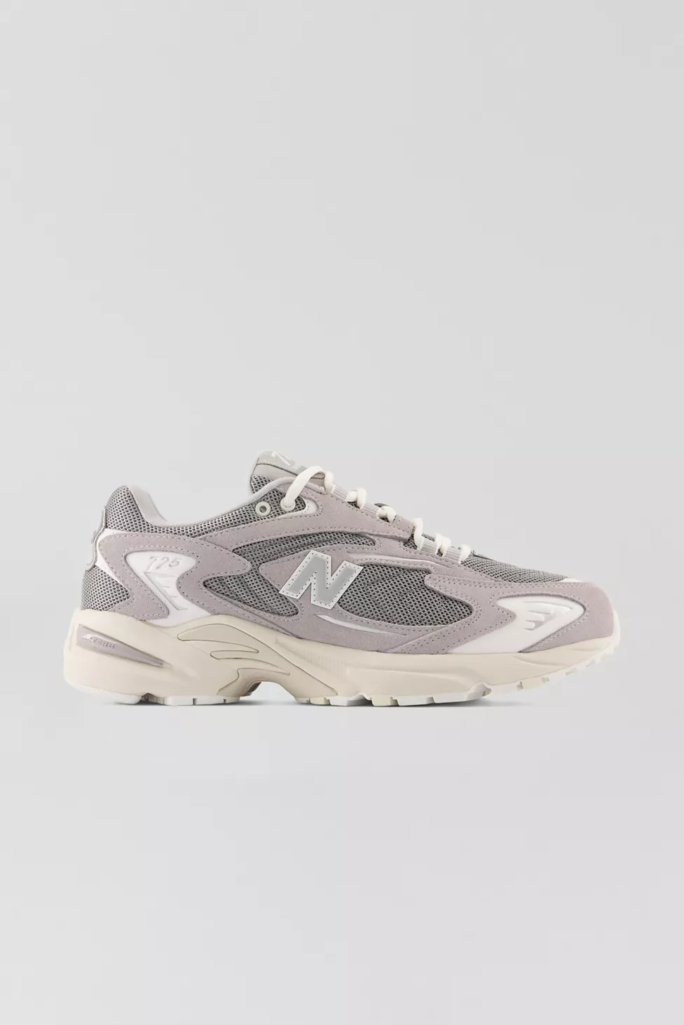 New Balance 725v1 Sneaker | Urban Outfitters (US and RoW)