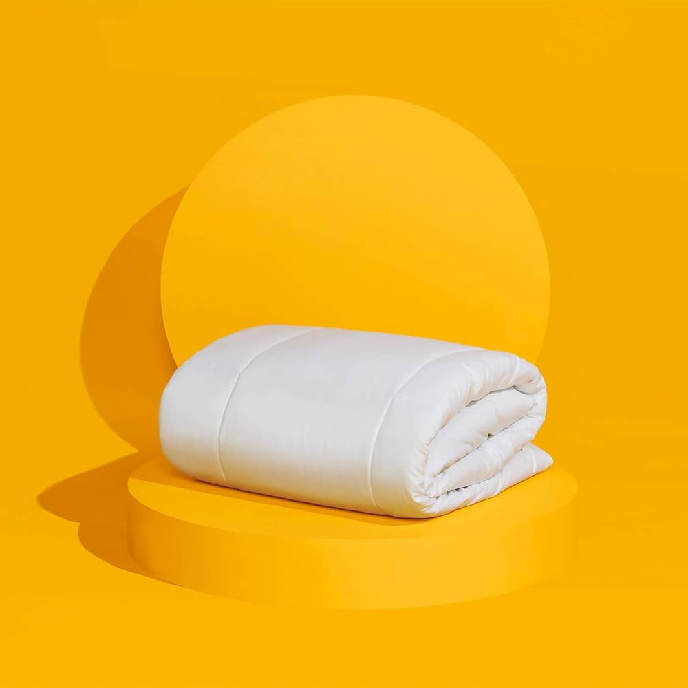 SLUMBER CLOUD Comforter - NASA Temperature Regulation Technology - Down Alternative Cooling Comfo... | Amazon (US)