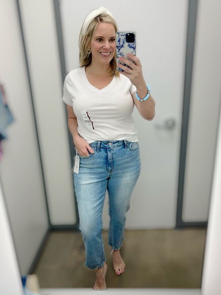 Straight mom jeans, white t-shirt 

#LTKfindsunder50 #LTKover40 #LTKfindsunder100