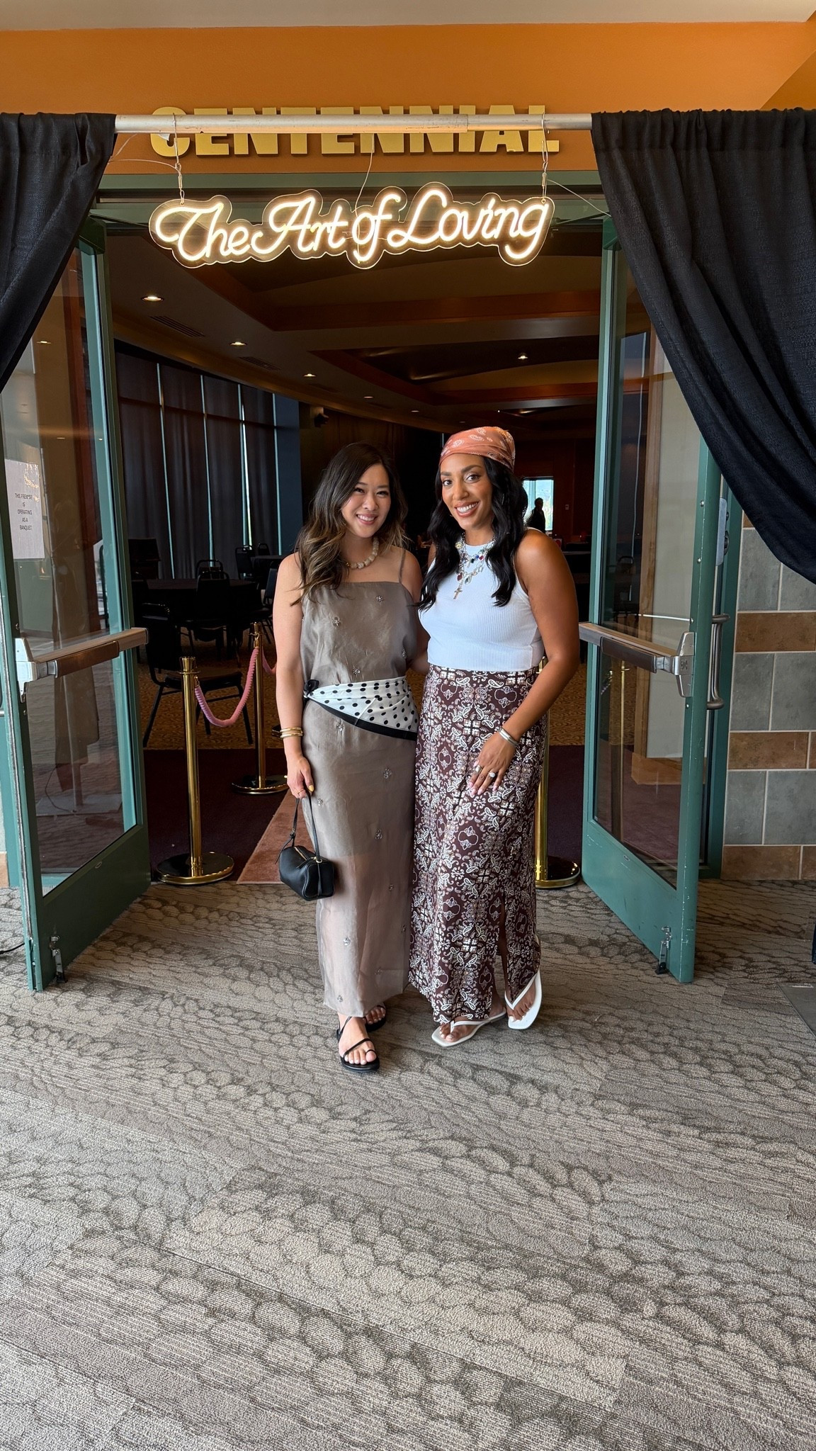 What we wore to the Olivia Dean concert!

#LTKMidsize #LTKootd #LTKSaleAlert