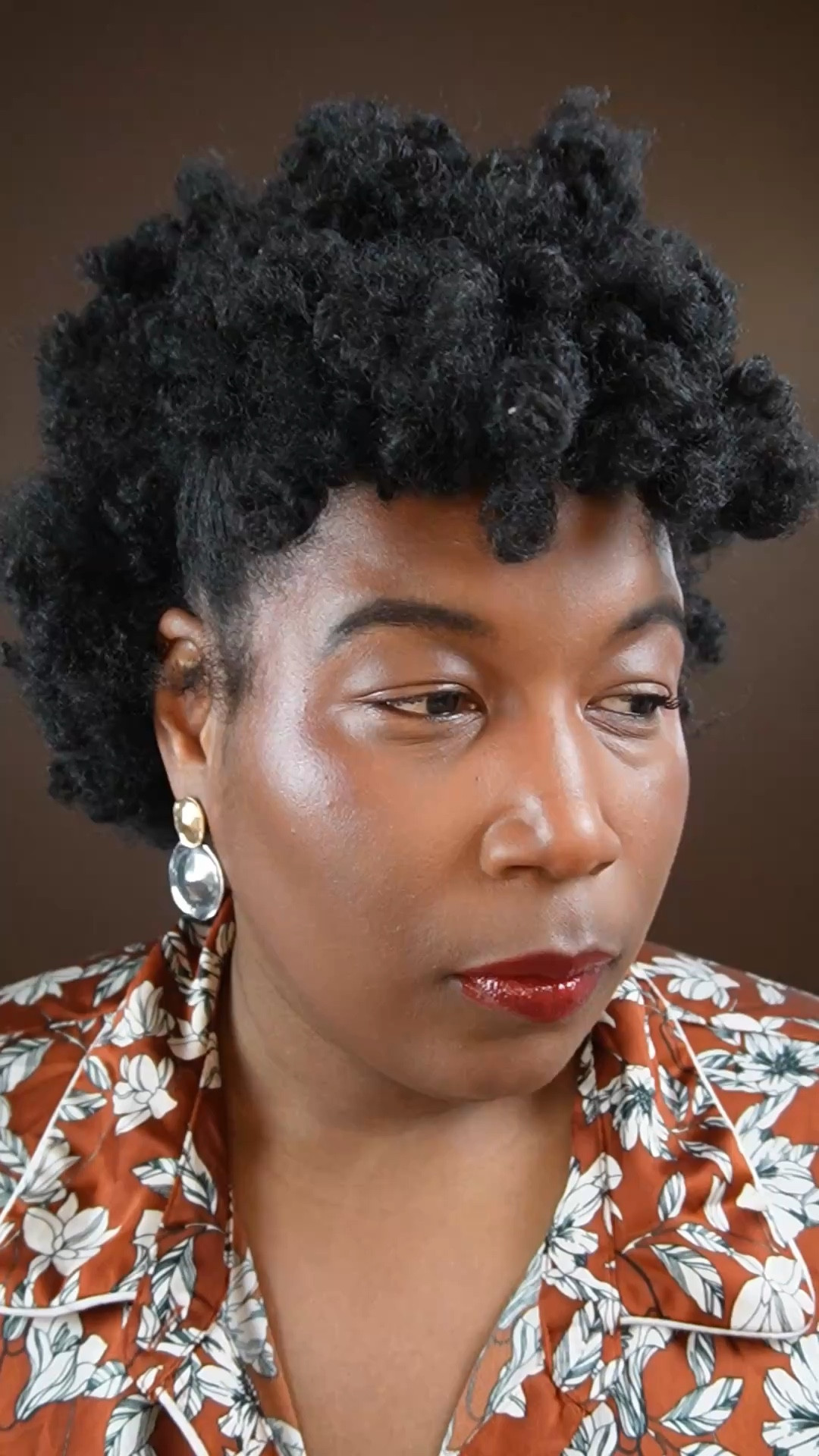 My Non Negotiables for a Dewy Spring Makeup Look 
- Breathable Skin
-A glow 
-Light creams over powders
- Hydrated Lips 

#LTKgrwm #LTKselfcare #LTKBeauty