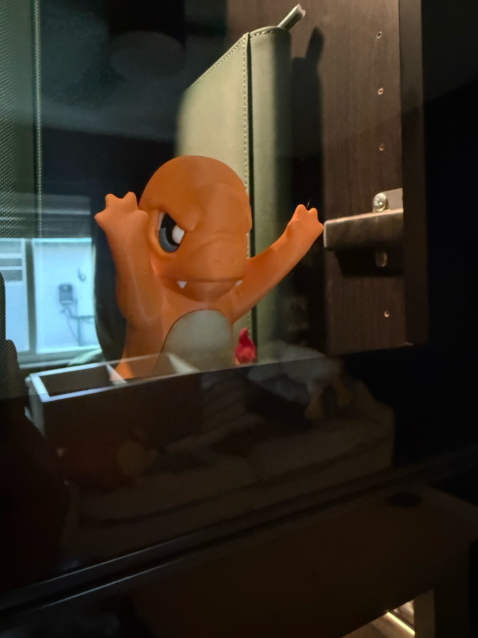 Charmander Smooshed Window Display – 3D Printed PC Case Decor – 5” Fire Lizard Figure