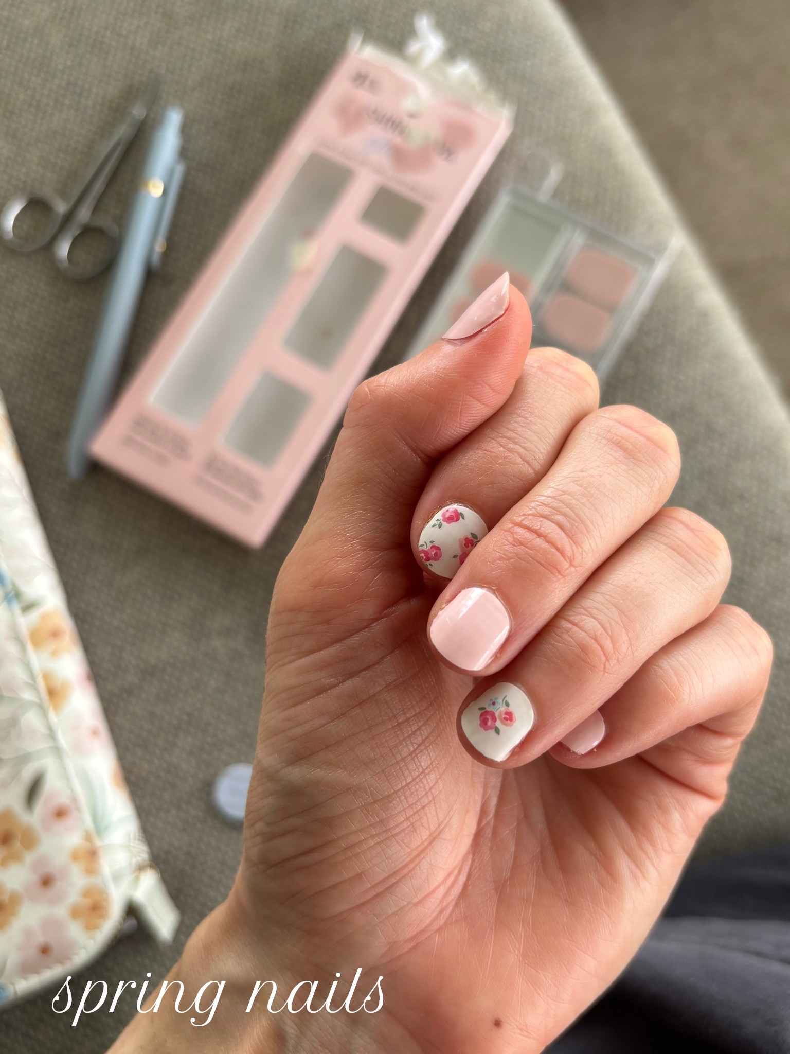 the cutest floral spring nail stickers! 
Dashing diva is one of my fave brands! I linked the nails I bought below! 

Dashing diva so very Victorian 

#LTKselfcare #LTKBeauty #LTKgrwm