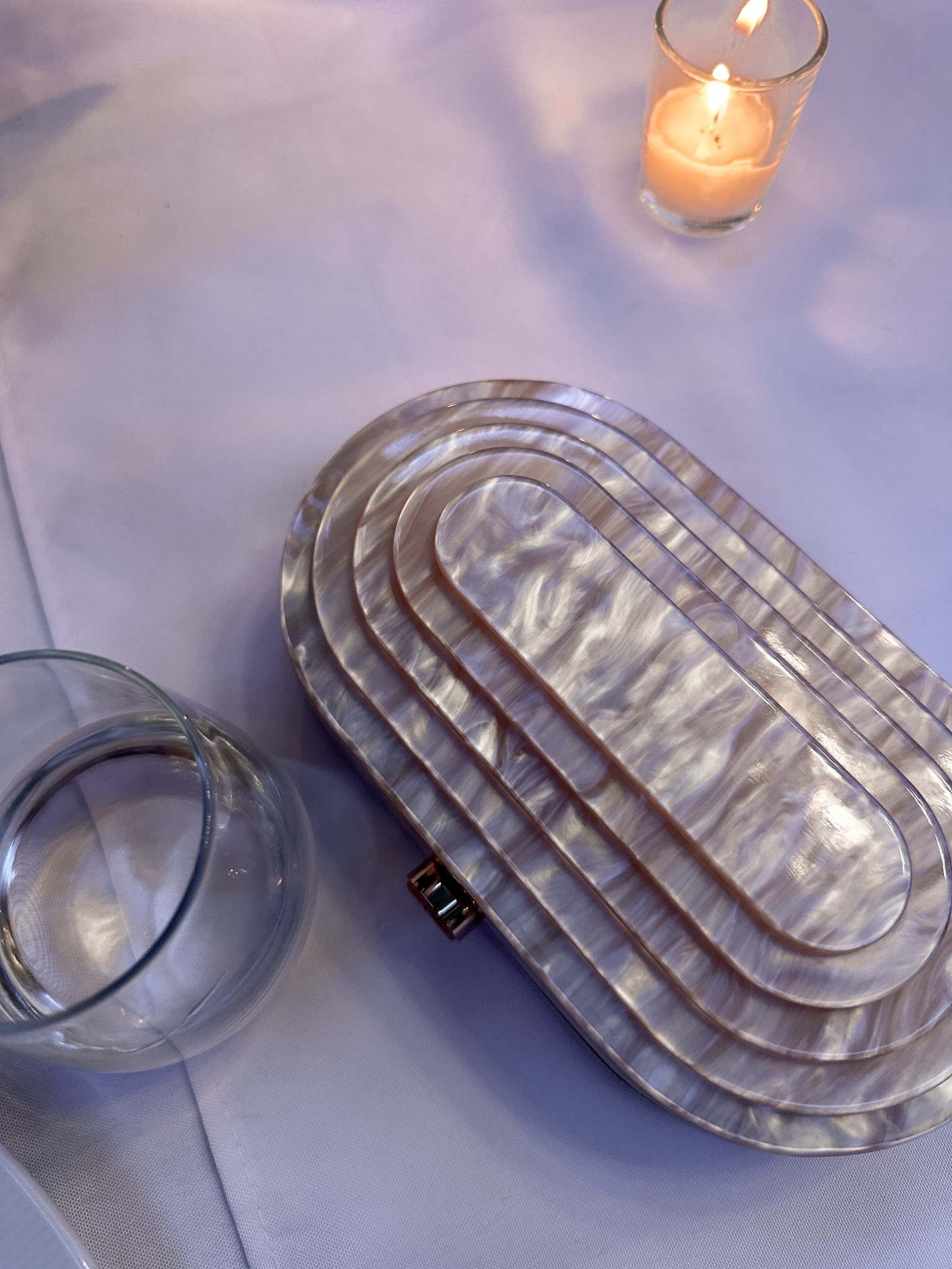The perfect clutch for weddings and special occasions. Only $30!! Looks way more expensive. Also linked other ones I was debating!!

Wedding guest outfit, wedding guest style, wedding accessories, wedding guest accessories, acrylic clutch, wedding purse 

#LTKootd #LTKWedding