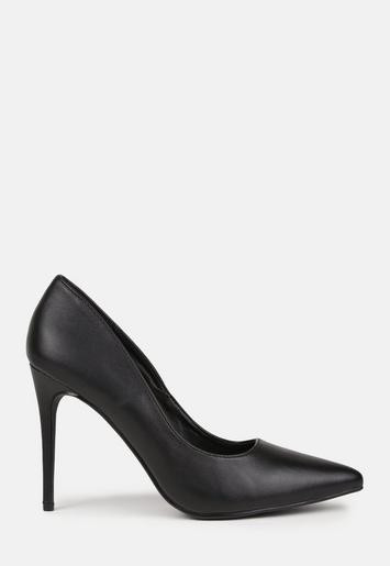 Missguided - Black Pointed Toe Court Heels | Missguided (UK & IE)