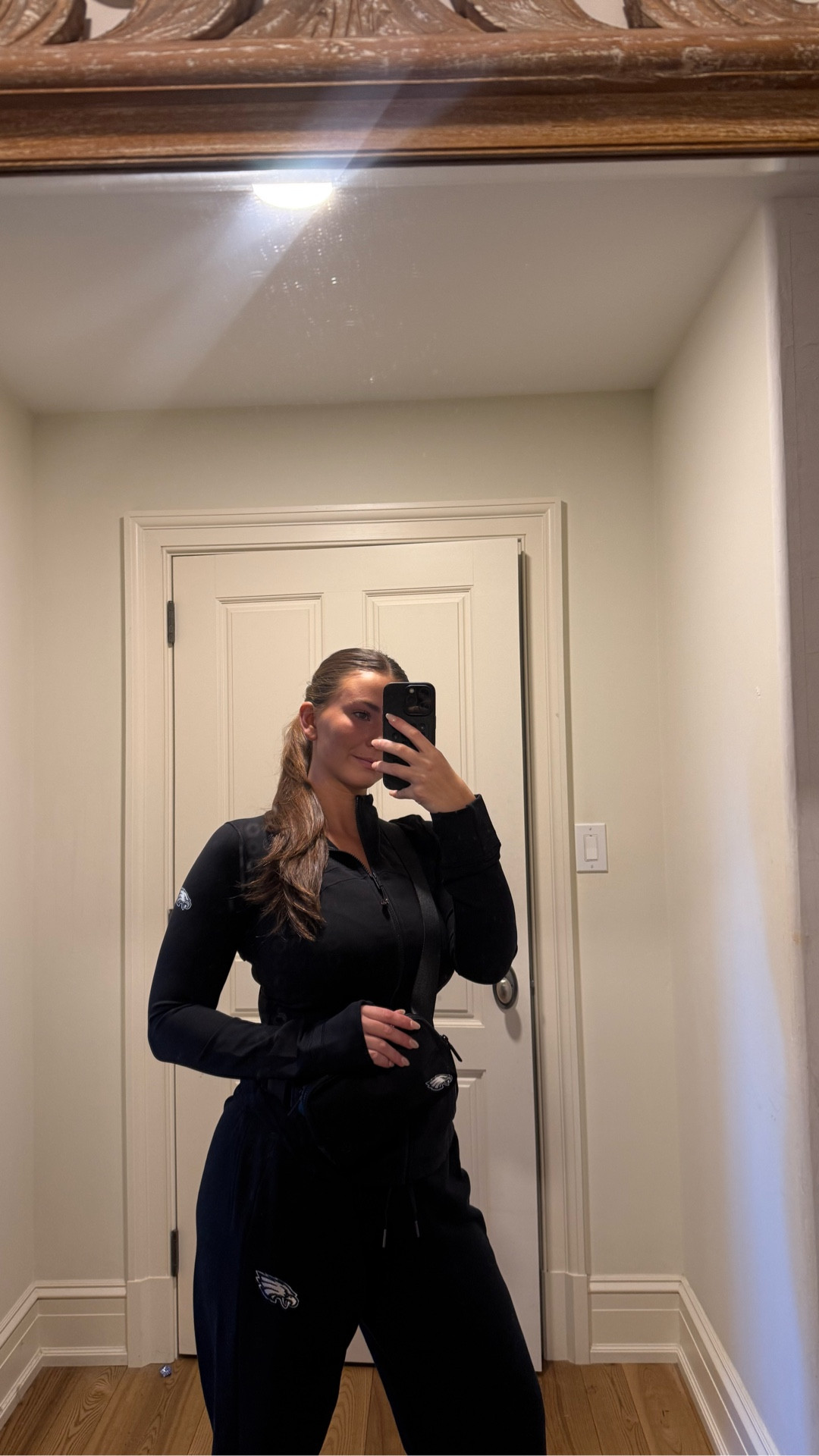 Shop my workout look! 
@fanatics #fanatics #lululemon #NFL #FamClub #Ad 

#LTKActive #LTKStyleTip #LTKGiftGuide