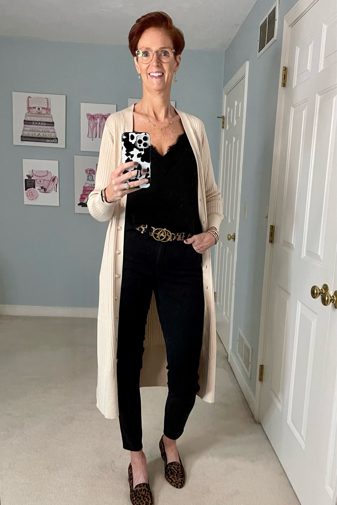 Love an all black monochromatic outfit with a neutral third piece.

Madewell jeans, Amazon too, brass sweater, Sarah flint shoes

Monochromatic outfit, all black outfit, monochromatic black outfit, fall outfit, Thanksgiving outfit

#LTKstyletip #LTKSale #LTKFind