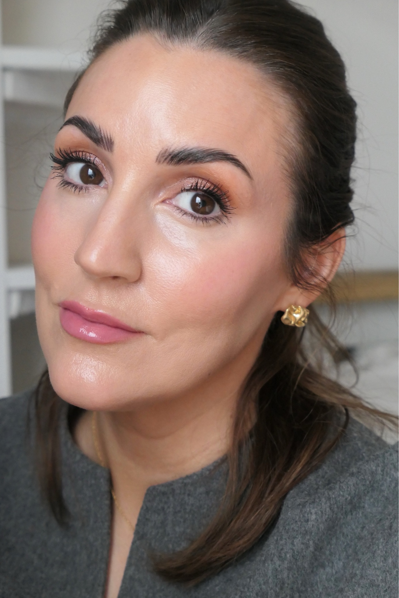 Quick, glowy makeup - expertly hides tiredness 😆 

#LTKeurope #LTKbeauty