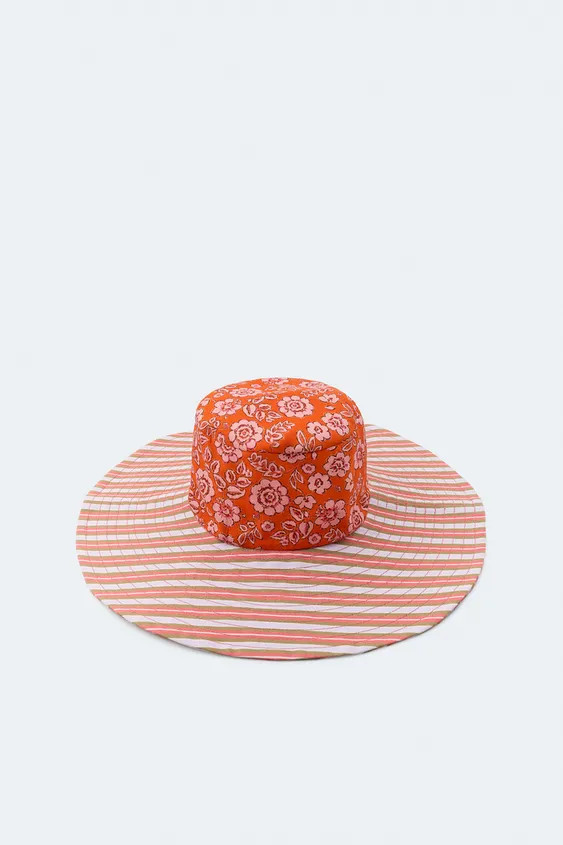 LIMITED EDITION PRINTED HAT | Zara US