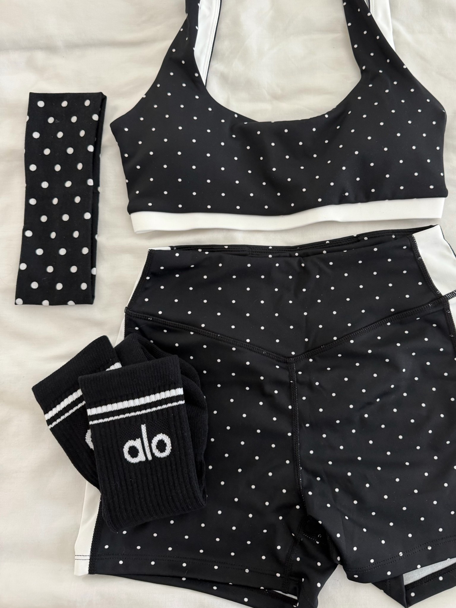 Polka dot workout set… Yes, please!

Outfit fits true to size.

Gym outfit, socks, headband, sports bra, gym shorts.

#LTKfitnessgoals #LTKActive #LTKPetite