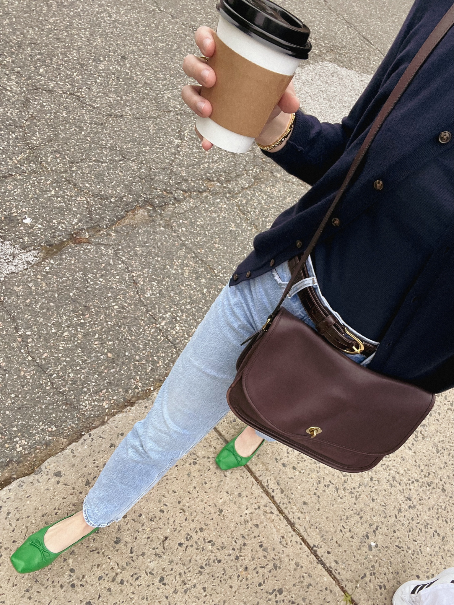 Pop of green today 💚💚💚 #balletflats #springfashion #springstyle #springstyle #coach #vintagecoach #classicstyle #preppy

#LTKshoecrush #LTKfindsunder50 #LTKstyletip