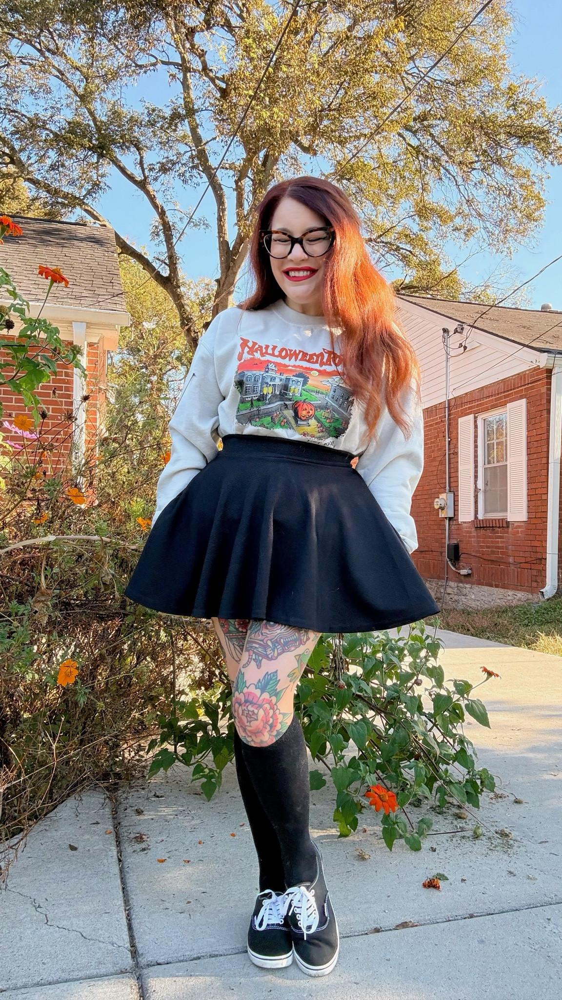 Halloweentown 🎃

#LTKFindsUnder50 #LTKHoliday #LTKHalloween