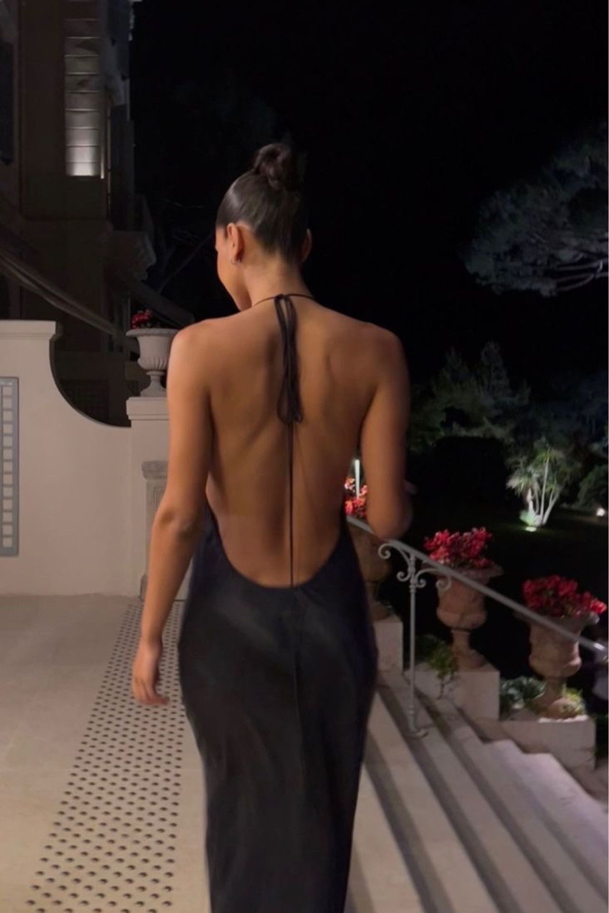 Backless dress ✨

#LTKparties #LTKSeasonal #LTKeurope