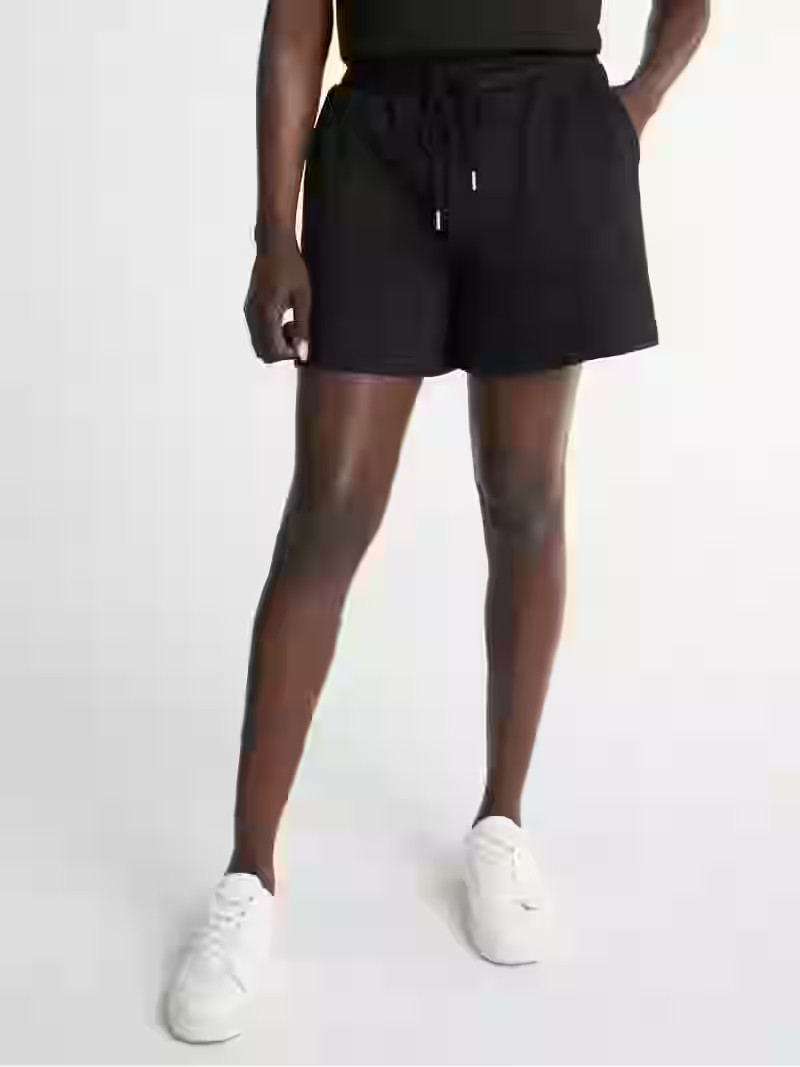 Scoop Women's and Women’s Plus Ultimate ScubaKnit Seamed Shorts, Sizes XS-4X | Walmart (US)
