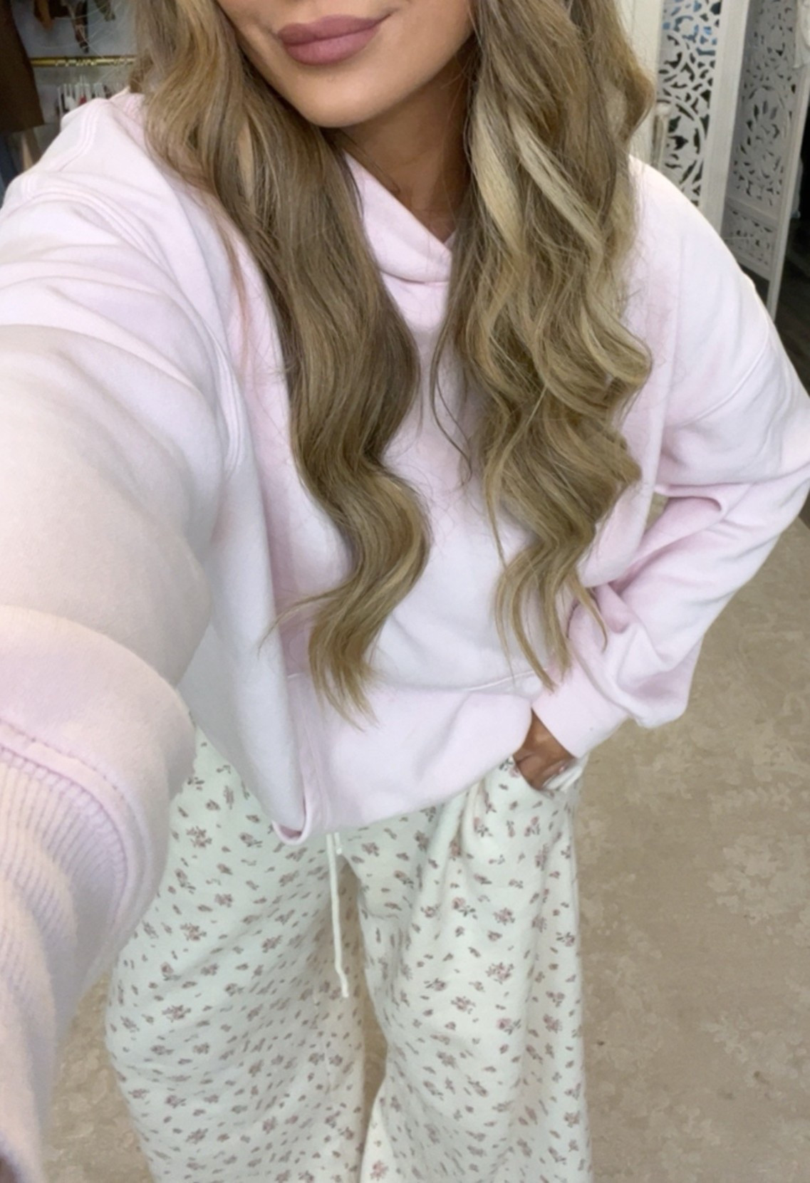 My go to lately / comfy casual hoodie and flower sweatpants 

#LTKmomlife #LTKGiftGuide #LTKselfcare