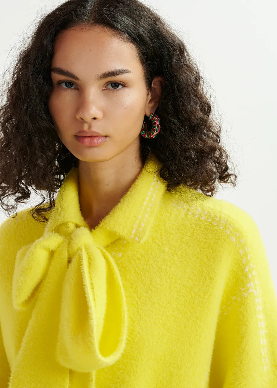 Yellow knit with contrasting stitching and self-fabric scarf | Essentiel Antwerp United States | Essentiel Antwerp