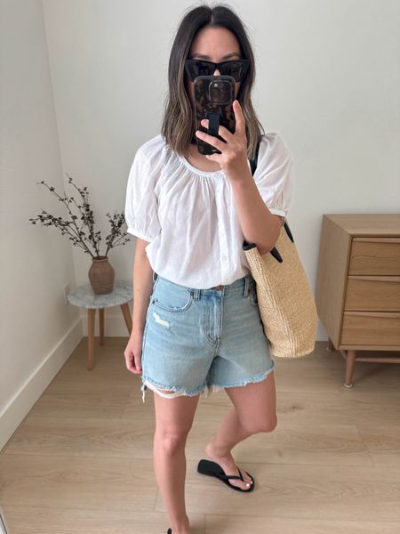 Super lightweight top great for warm weather. Runs big. Madewell relaxed shorts. Great length. I sized up. 

Madewell top xs
Madewell shorts 25
Madewell sandals 5
Madewell tote 

#LTKItBag #LTKShoeCrush