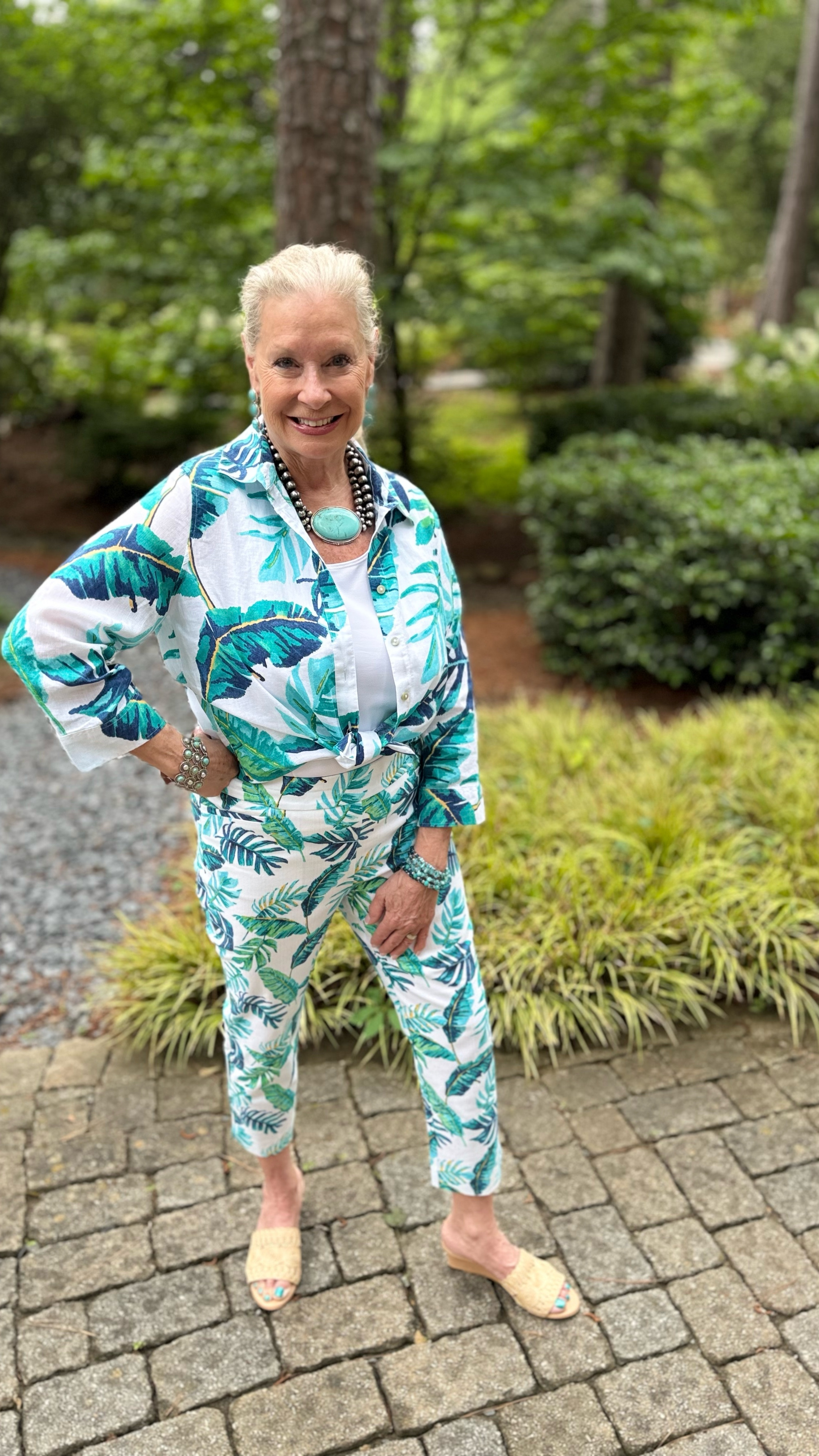 Chico’s Tropical Cropped Pants styled 4 ways for your next vacation!

#LTKMidsize #LTKOver40 #LTKSaleAlert