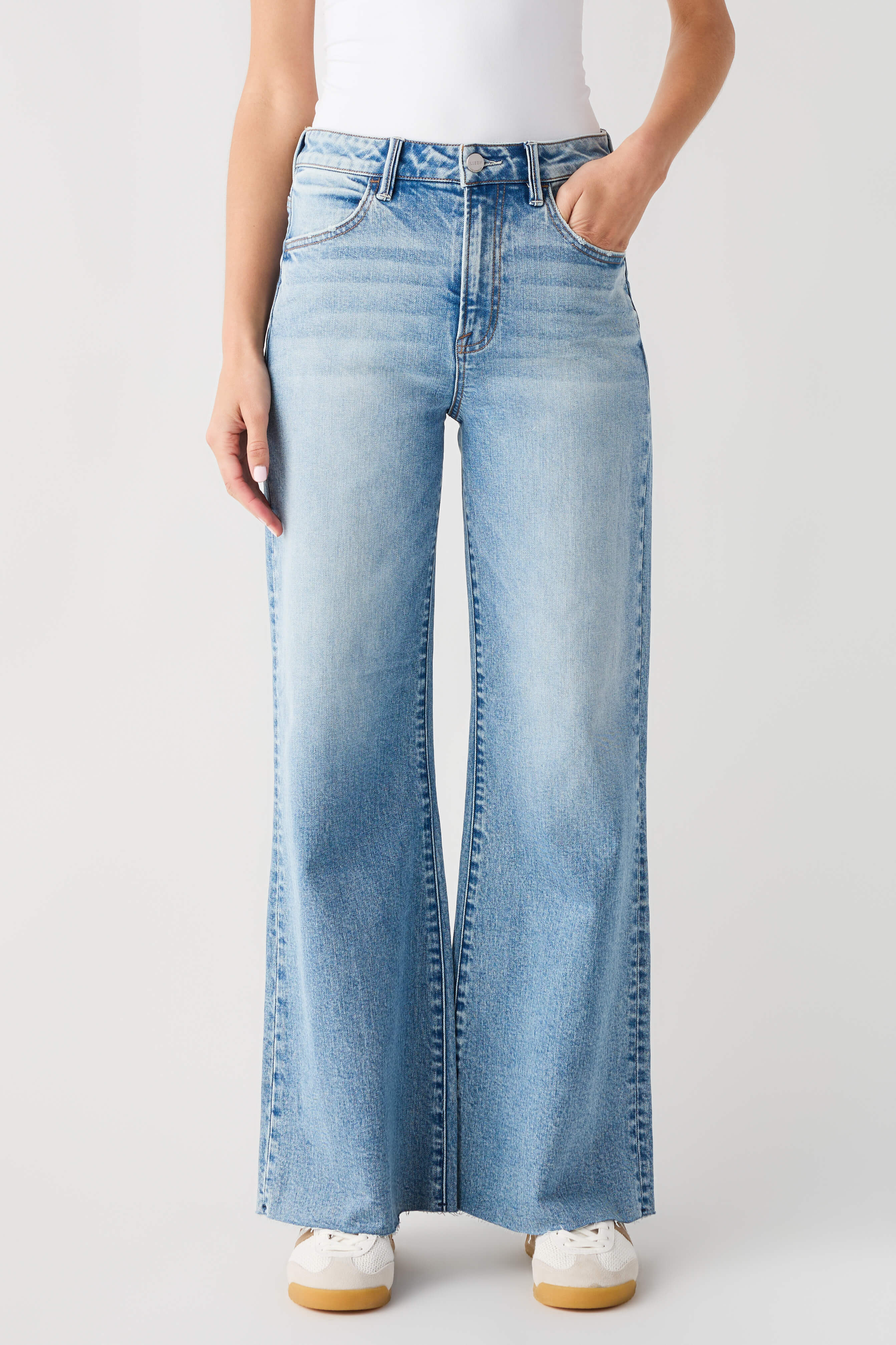 Risen Indie High Rise Wide Leg Jeans | Social Threads