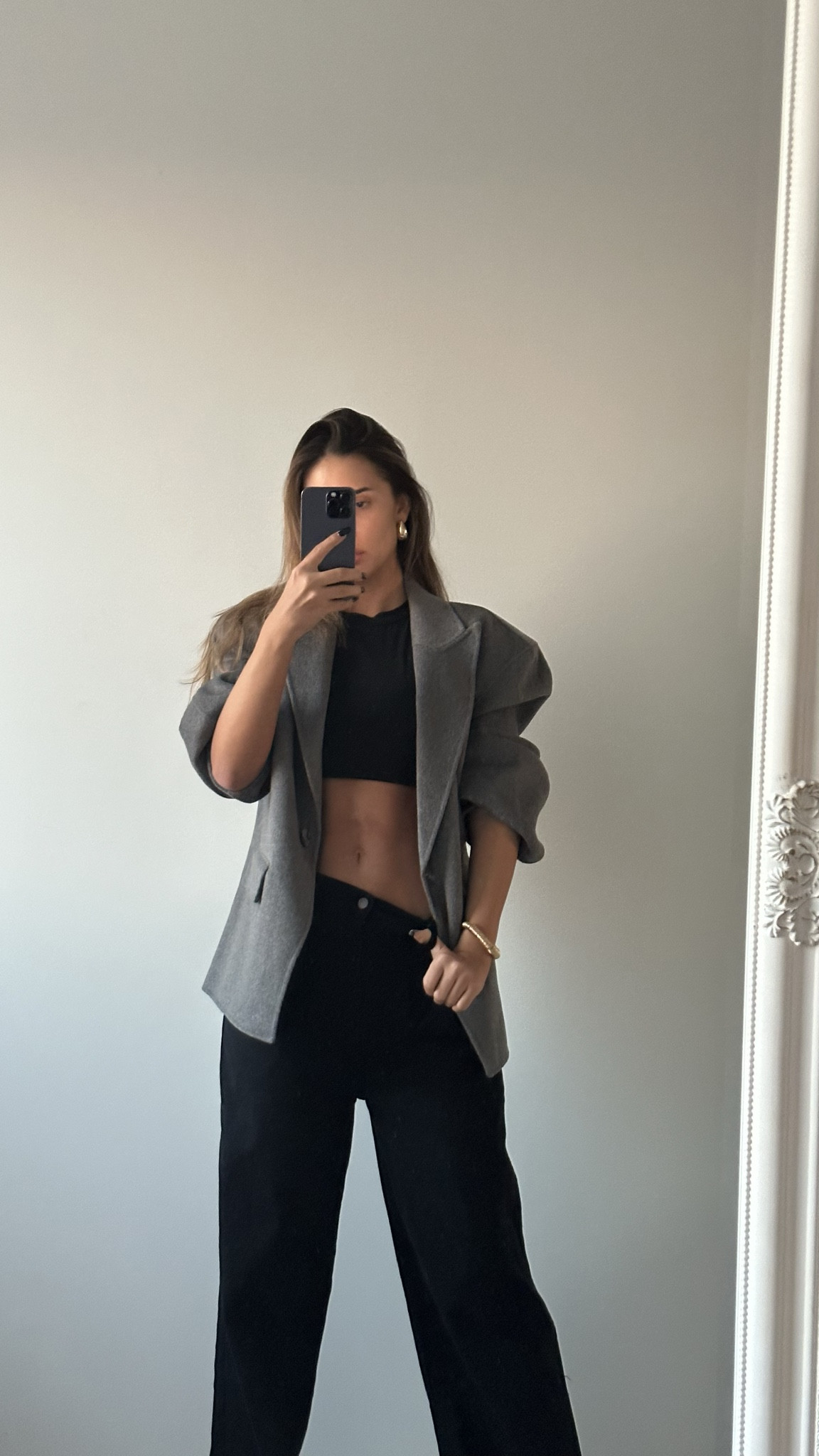 The Big Winter Blazer in Medium Grey GRLFRND, revolve, viral blazer, oversized blazer, boxy blazer, boyfriend blazer