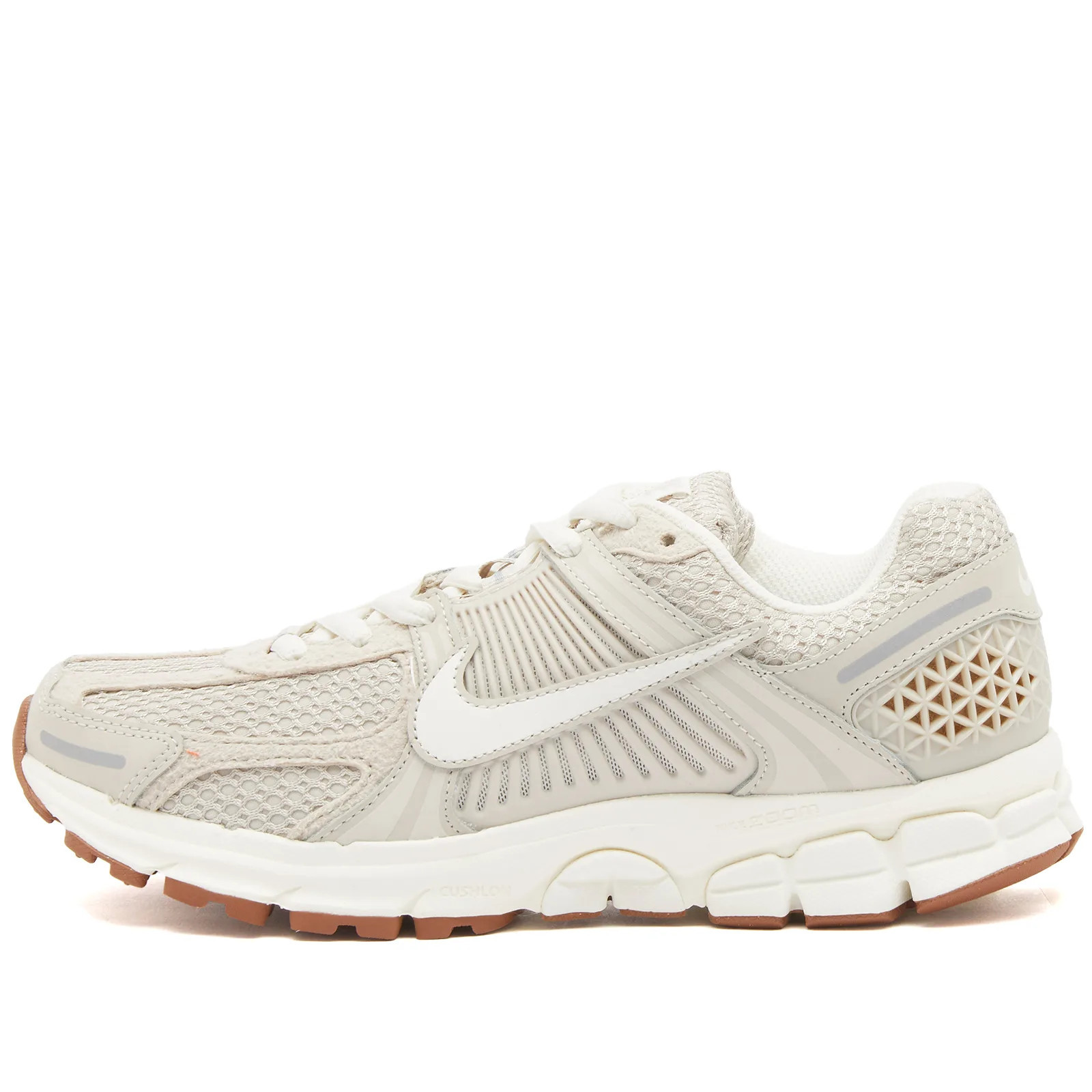 Nike Women's W Vomero 5 Sneakers in Orewood Brown/Sail/Gum, Size UK 9.5 | END. Clothing