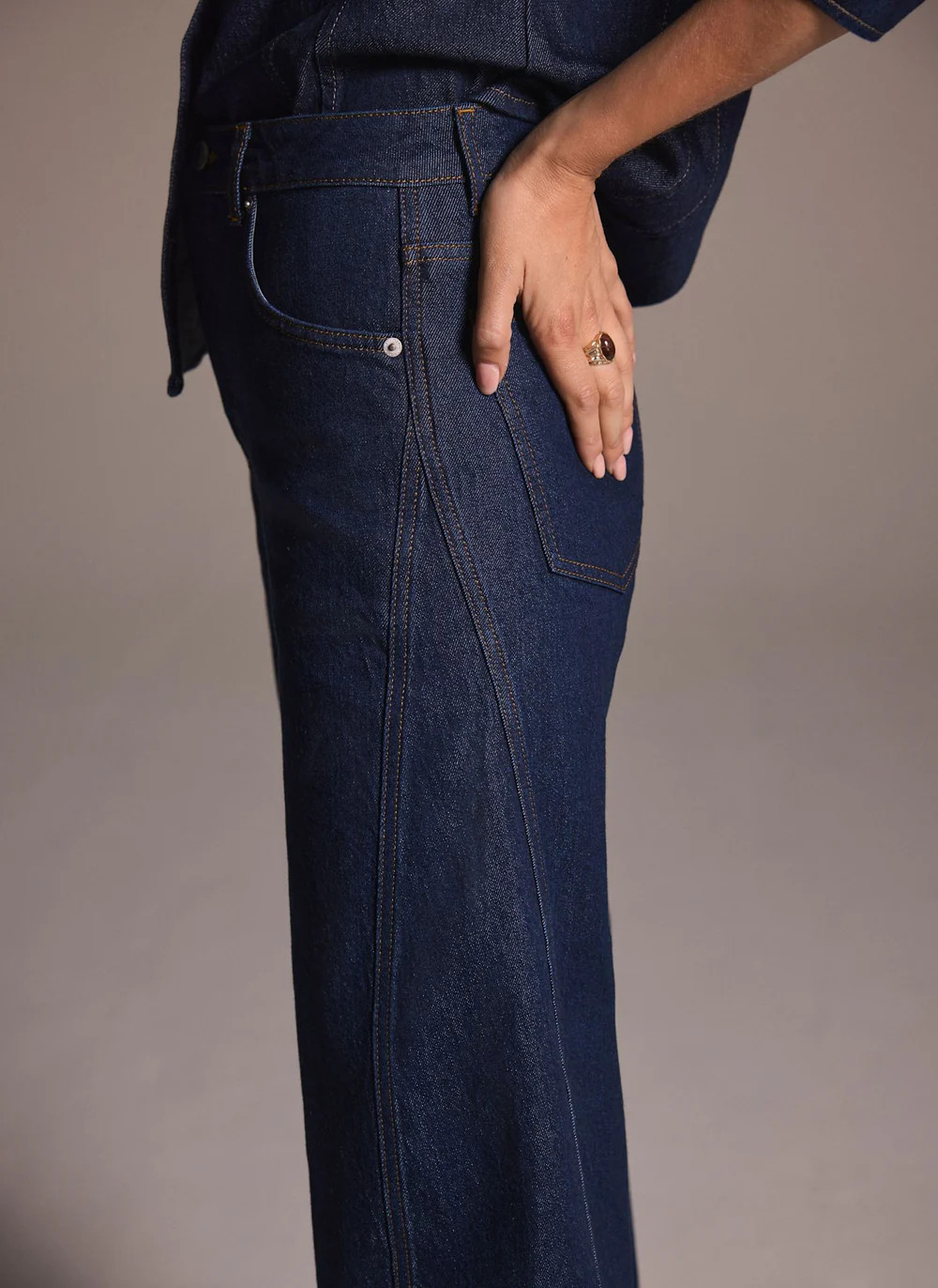 Dark Indigo Barrel Leg Jeans | Mint Velvet