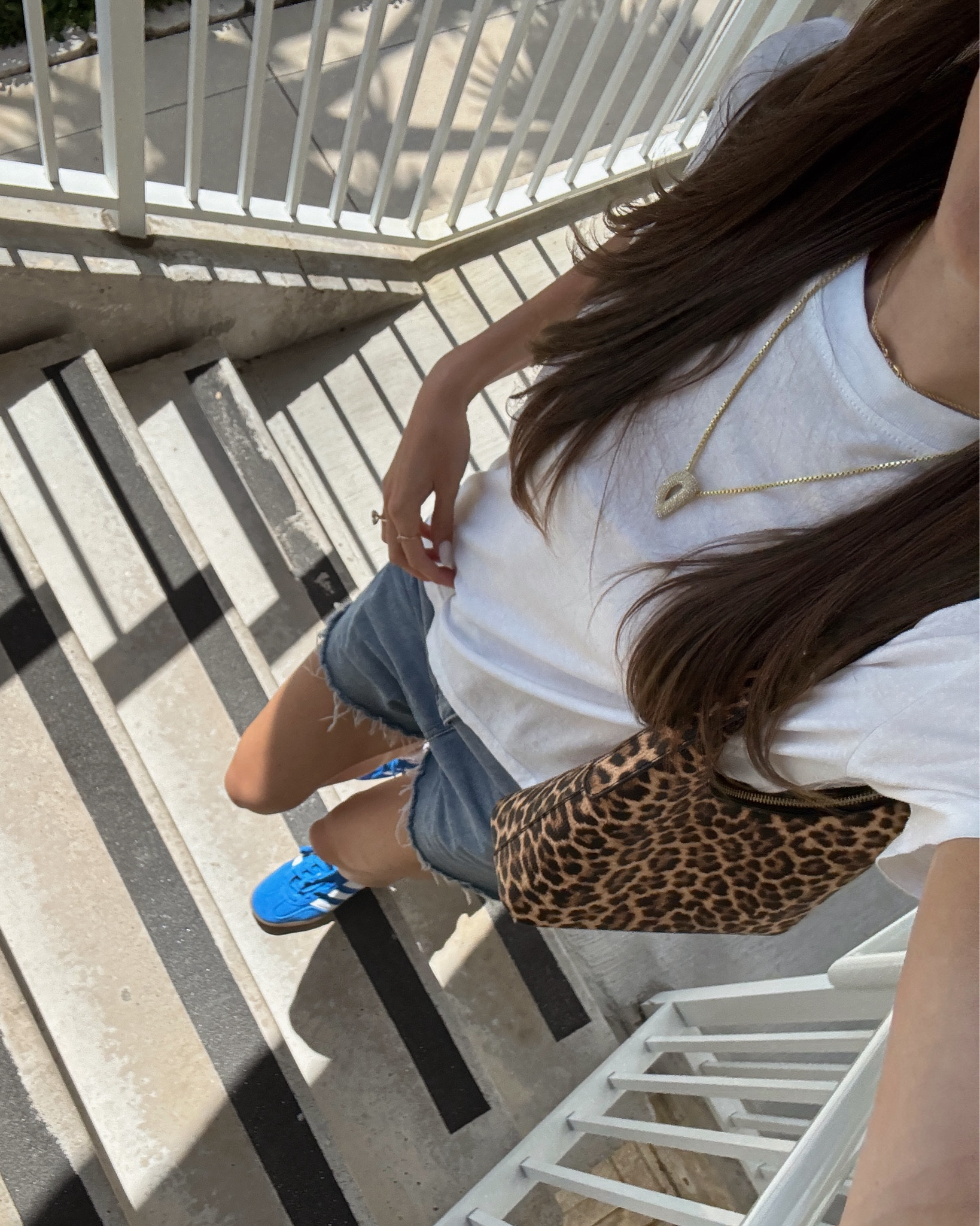 baseball game ootd ⚾️🧢🐆💙✨
this cheetah purse is so simple yet adds so much to the outfit 

#LTKStyleTip #LTKFindsUnder100