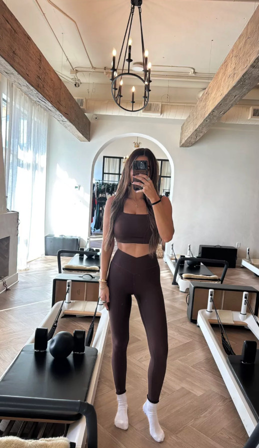 one of my most worn leggings is back in stock in the brown color! 🤎 wearing a small! 

 #LTKootd #LTKActive