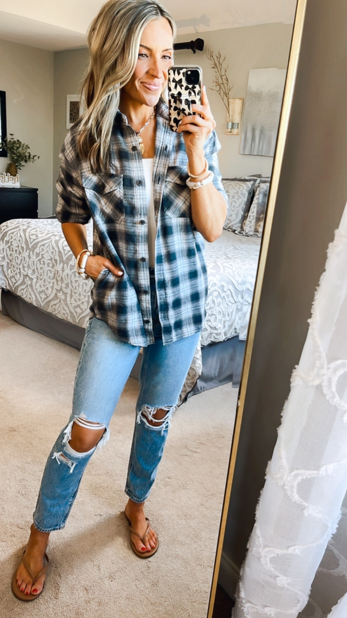 I think I found the cutest fall tops from target!!! Works with jeans or leggings!! Love that it has pockets 🤗 
Sizing:

Flannel- xxs, size down 


#LTKSeasonal #LTKFindsUnder50 #LTKStyleTip
