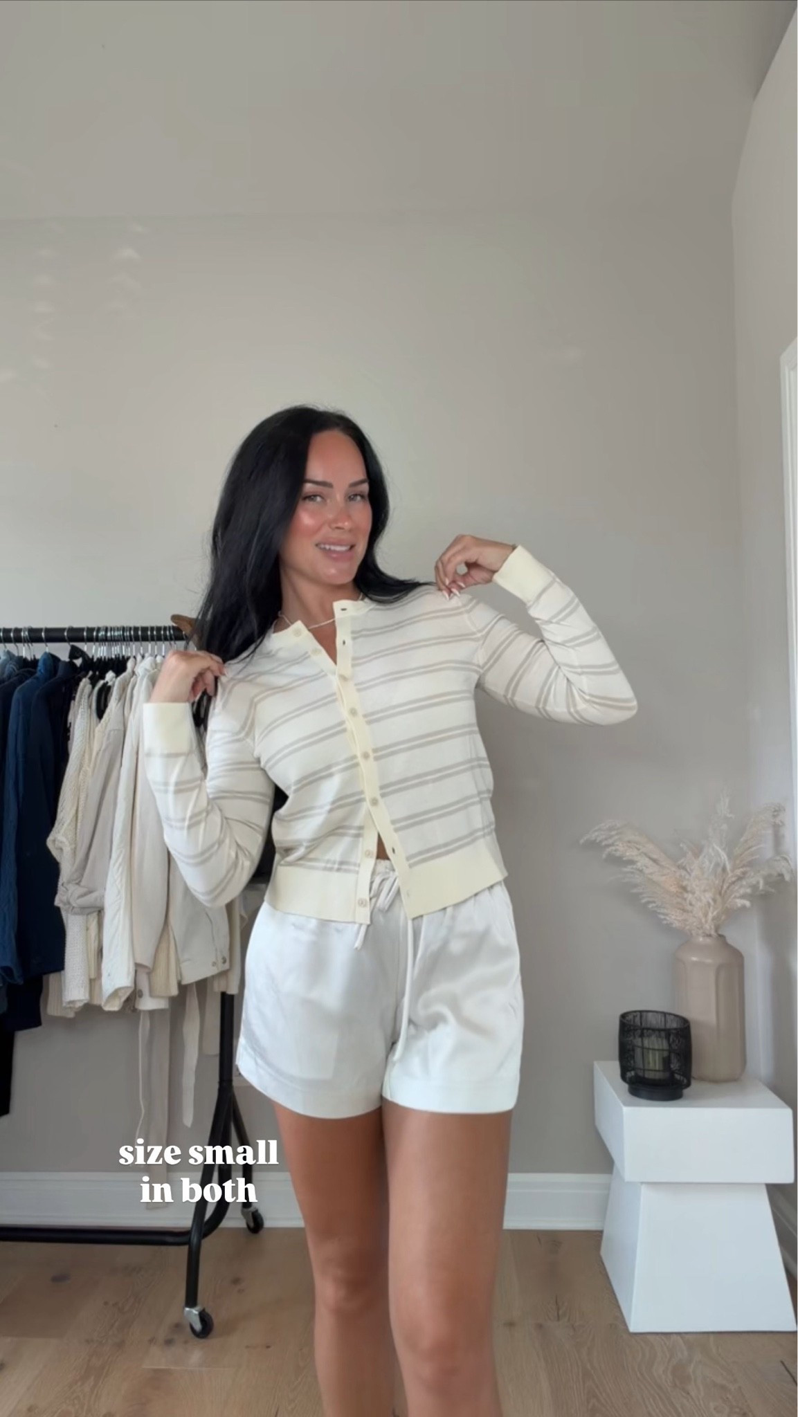 @Aritzia did it again 😍

My sizing 5’7, 145lbs, 32dd