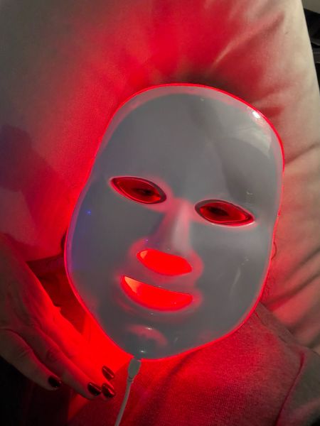 And then I did an LED face mask! I was full on into my Saturday night. Loving it! 



#LTKbeauty #LTKfindsunder50